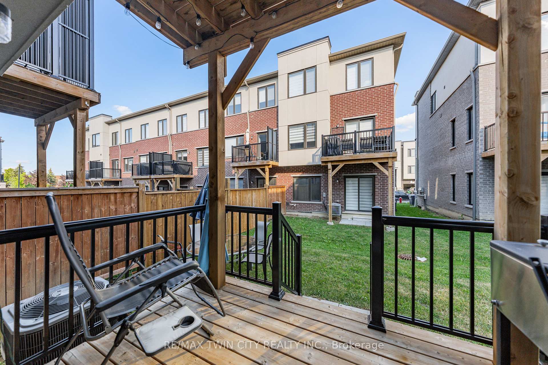 Photo 45 of 49 Lambert Lane, Caledon, Bolton East — HOMEH