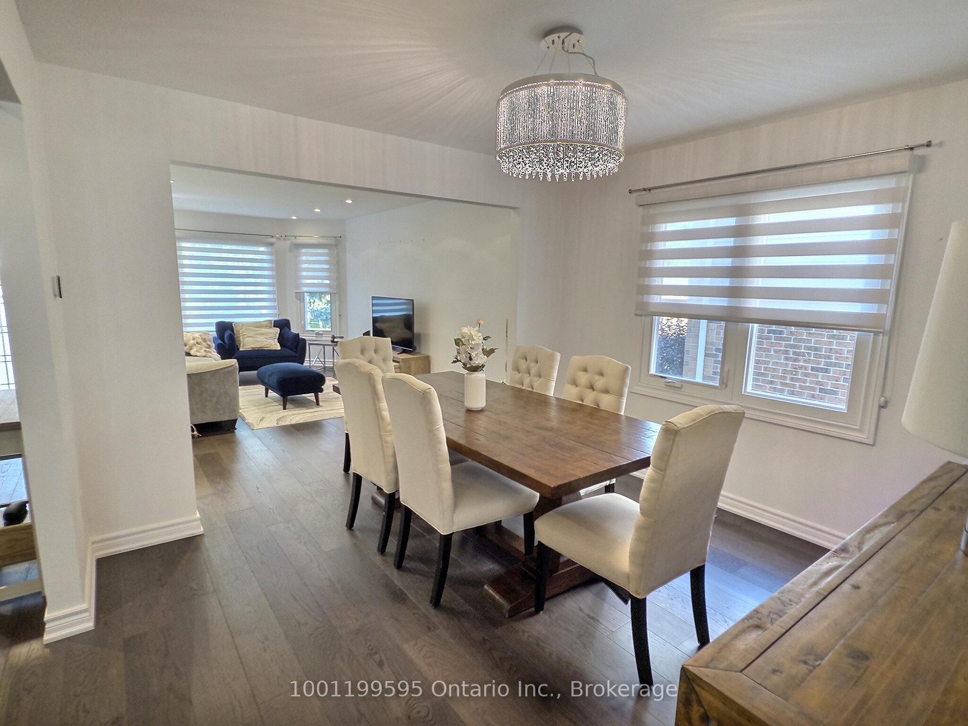 Photo 3 of 352 Crossland Gate, Newmarket, Glenway Estates — HOMEH