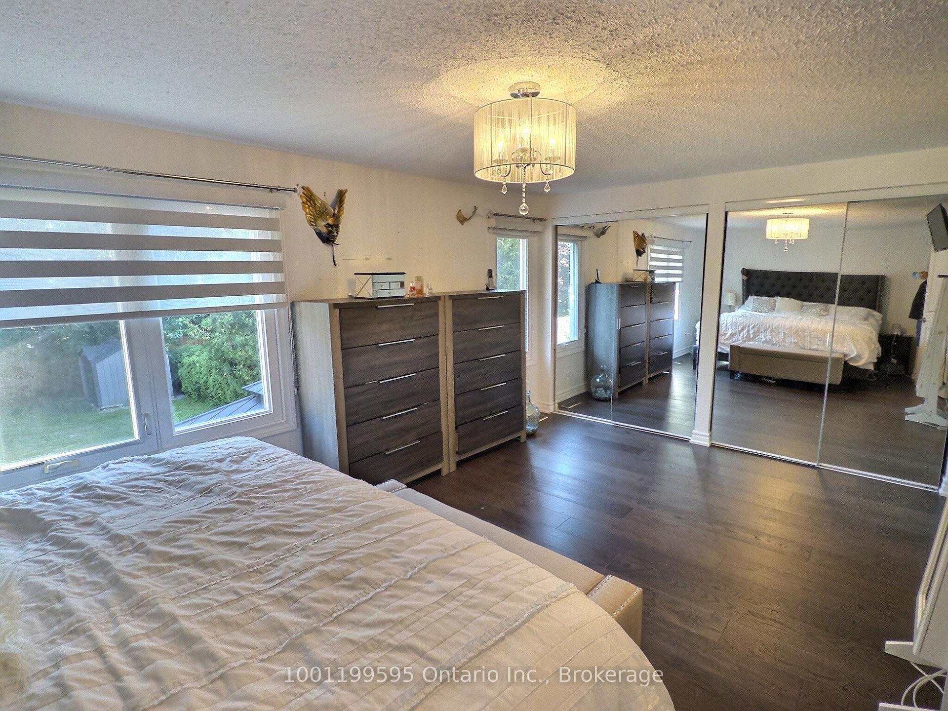 Photo 10 of 352 Crossland Gate, Newmarket, Glenway Estates — HOMEH