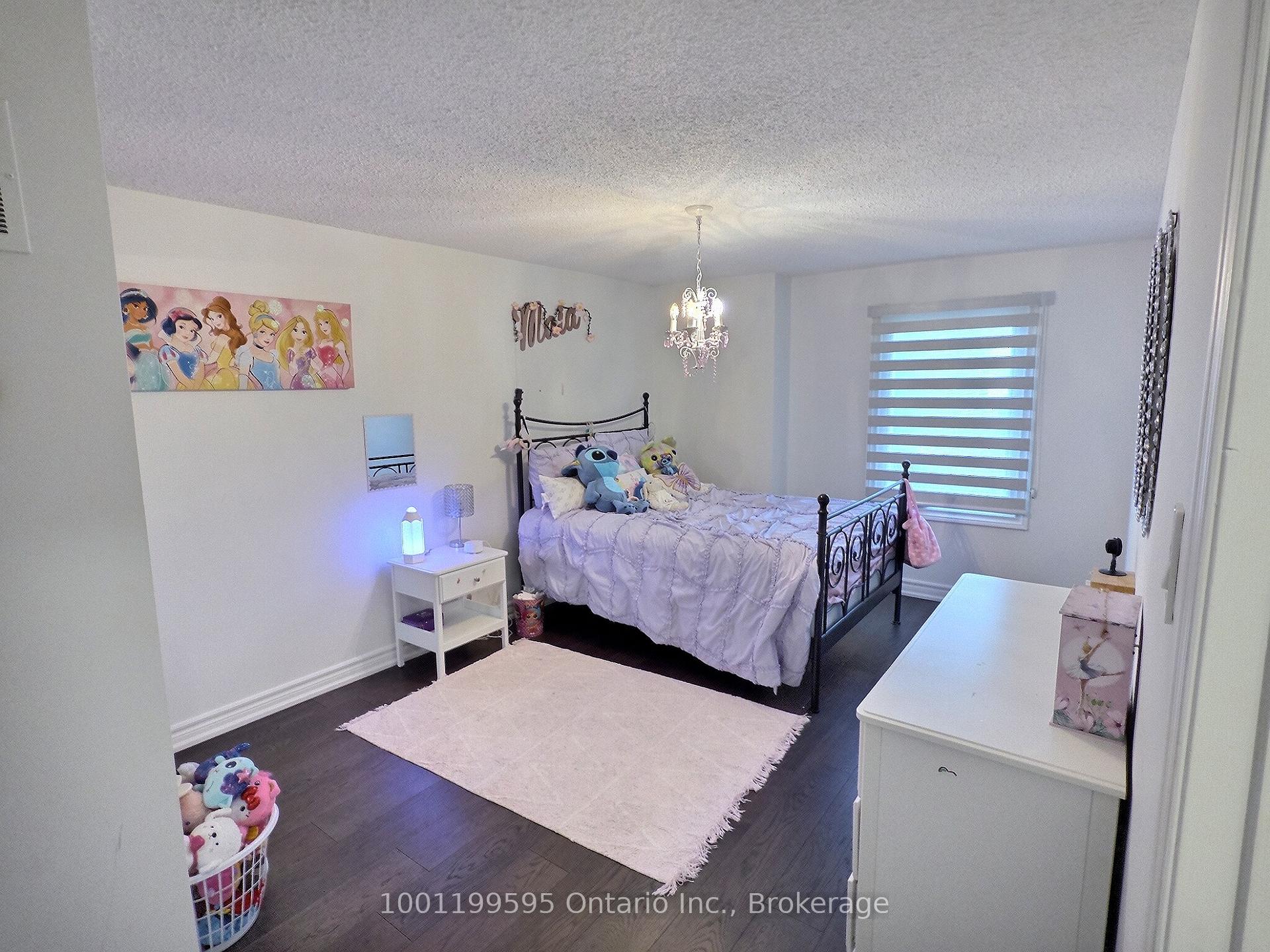 Photo 13 of 352 Crossland Gate, Newmarket, Glenway Estates — HOMEH