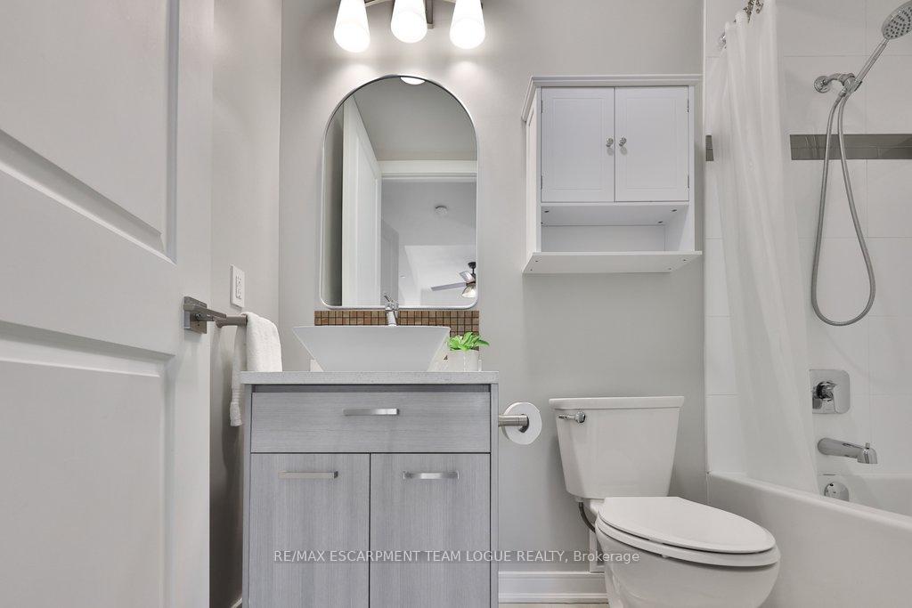 Photo 21 of Unit 1104, 150 Main Street W, Hamilton, Central — HOMEH