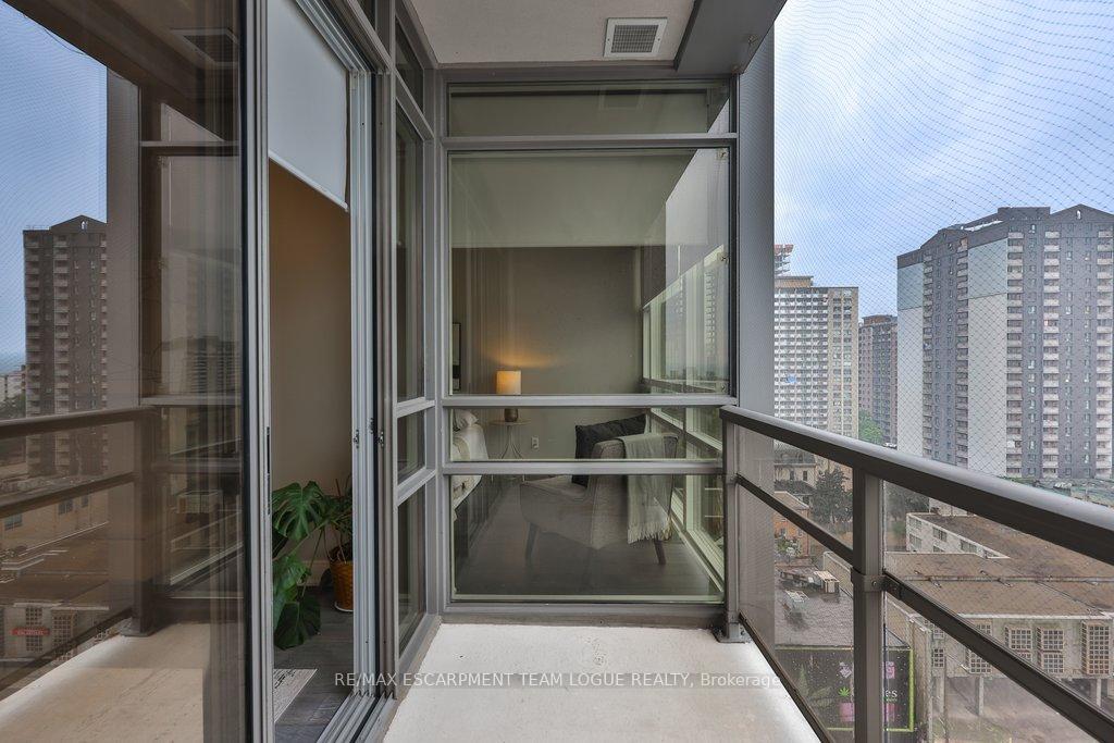 Photo 31 of Unit 1104, 150 Main Street W, Hamilton, Central — HOMEH
