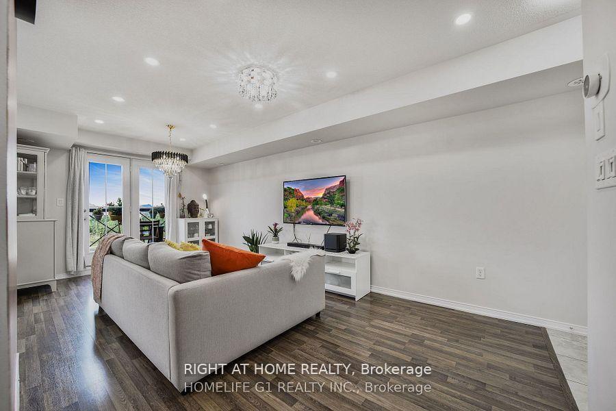Photo 15 of Unit Unit 30, 2500 Post Road, Oakville, River Oaks — HOMEH