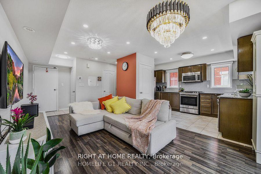 Photo 17 of Unit Unit 30, 2500 Post Road, Oakville, River Oaks — HOMEH