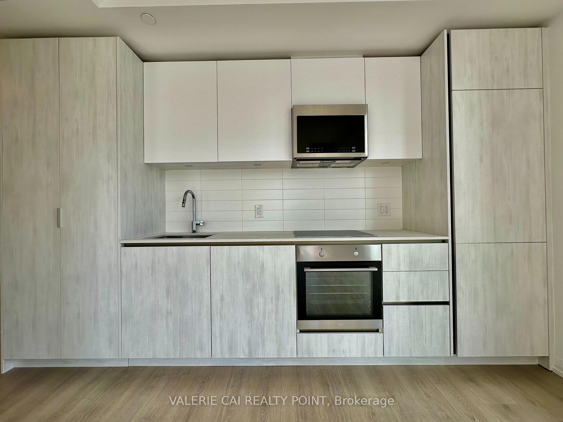 Photo 3 of Unit 4829, 28 Widmer Street, Toronto, Waterfront Communities — HOMEH