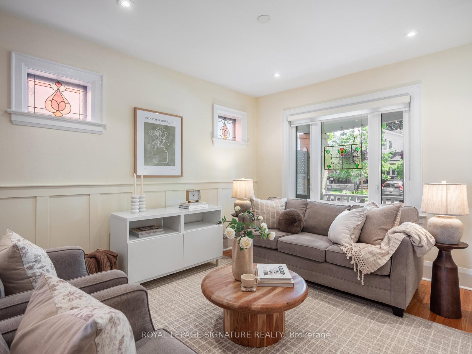 Photo 5 of 4 Kimbourne Avenue, Toronto, Danforth Village-East York — HOMEH