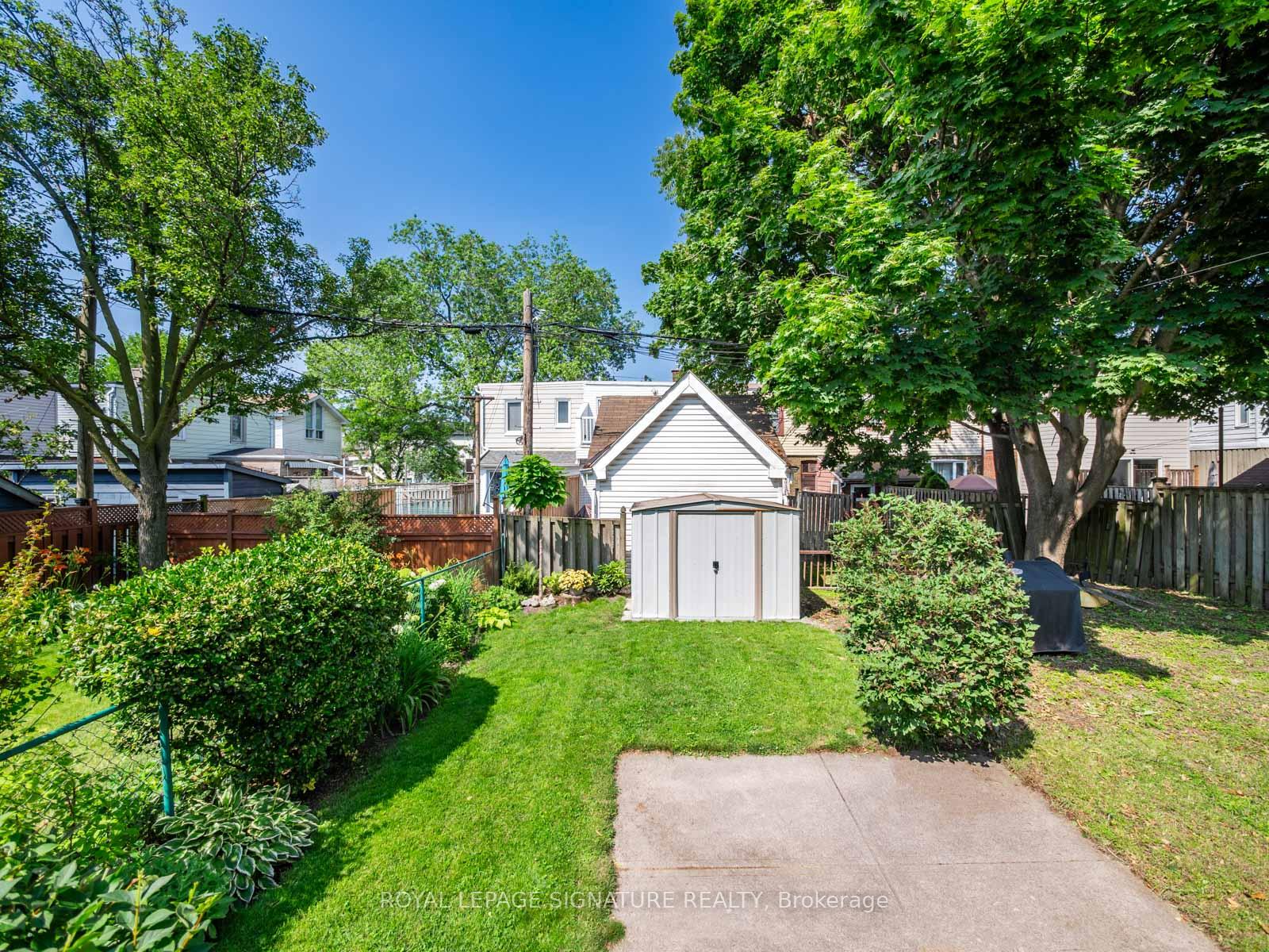 Photo 38 of 4 Kimbourne Avenue, Toronto, Danforth Village-East York — HOMEH