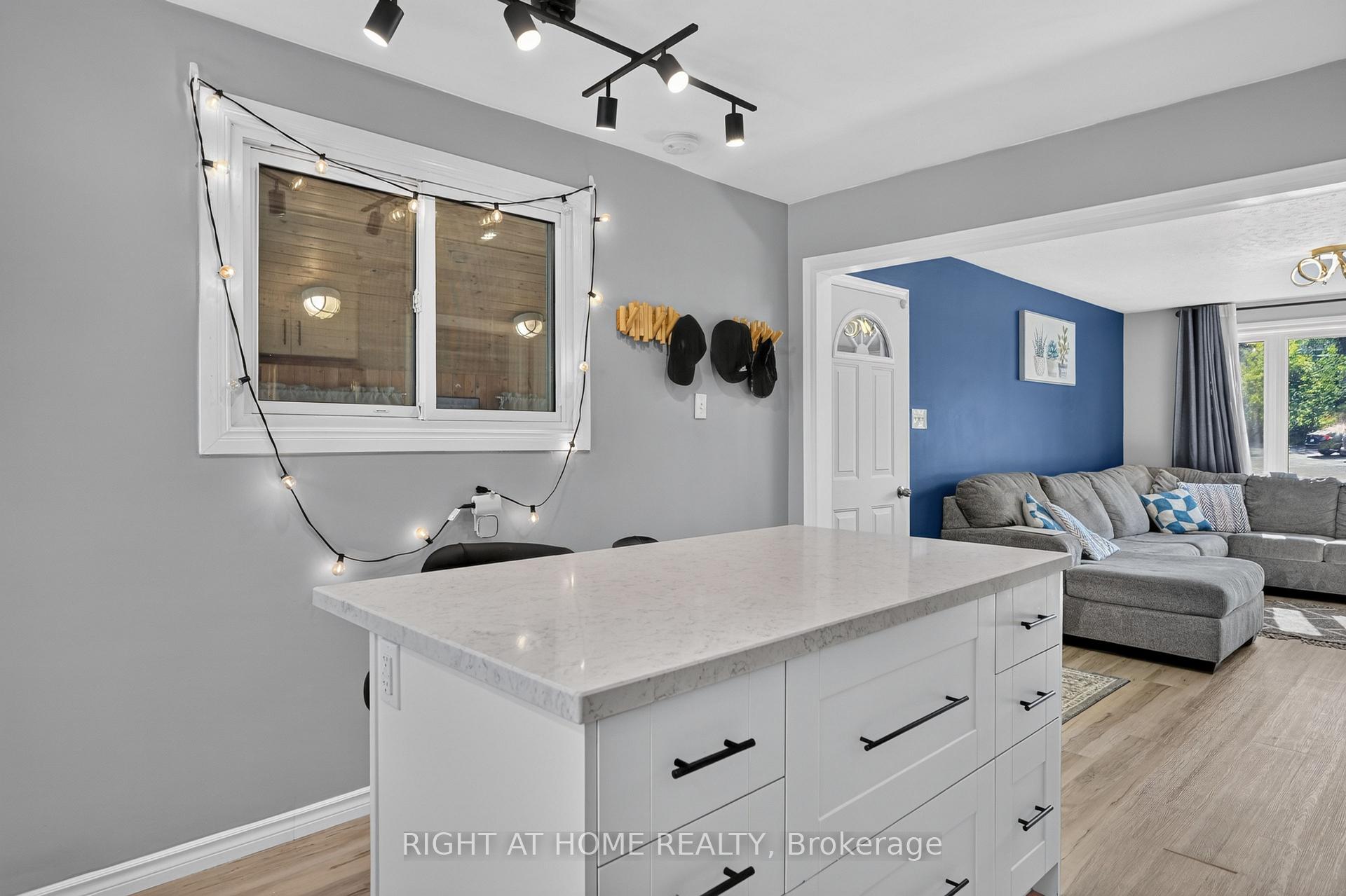 Photo 9 of 541 River Road S, Peterborough, Ashburnham Ward 4 — HOMEH
