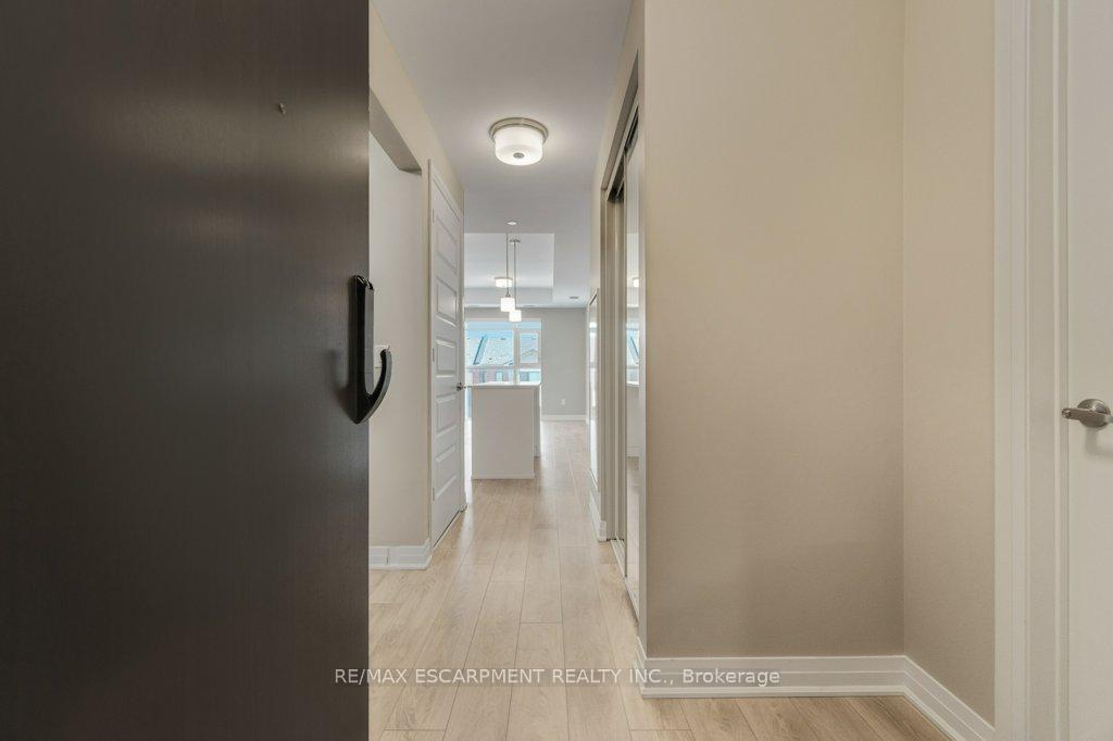Photo 7 of Unit 303, 480 Gordon Krantz Avenue, Milton, Walker — HOMEH