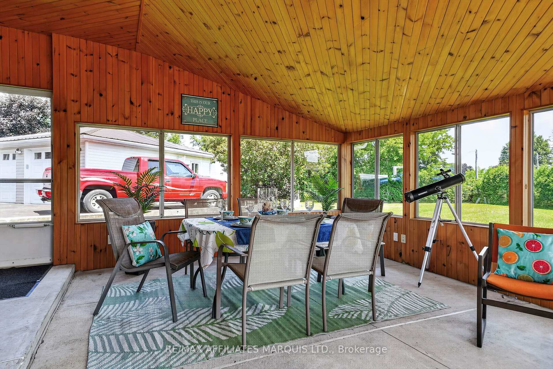 Photo 40 of 408 Bellevue Crescent, Cornwall, Cornwall — HOMEH