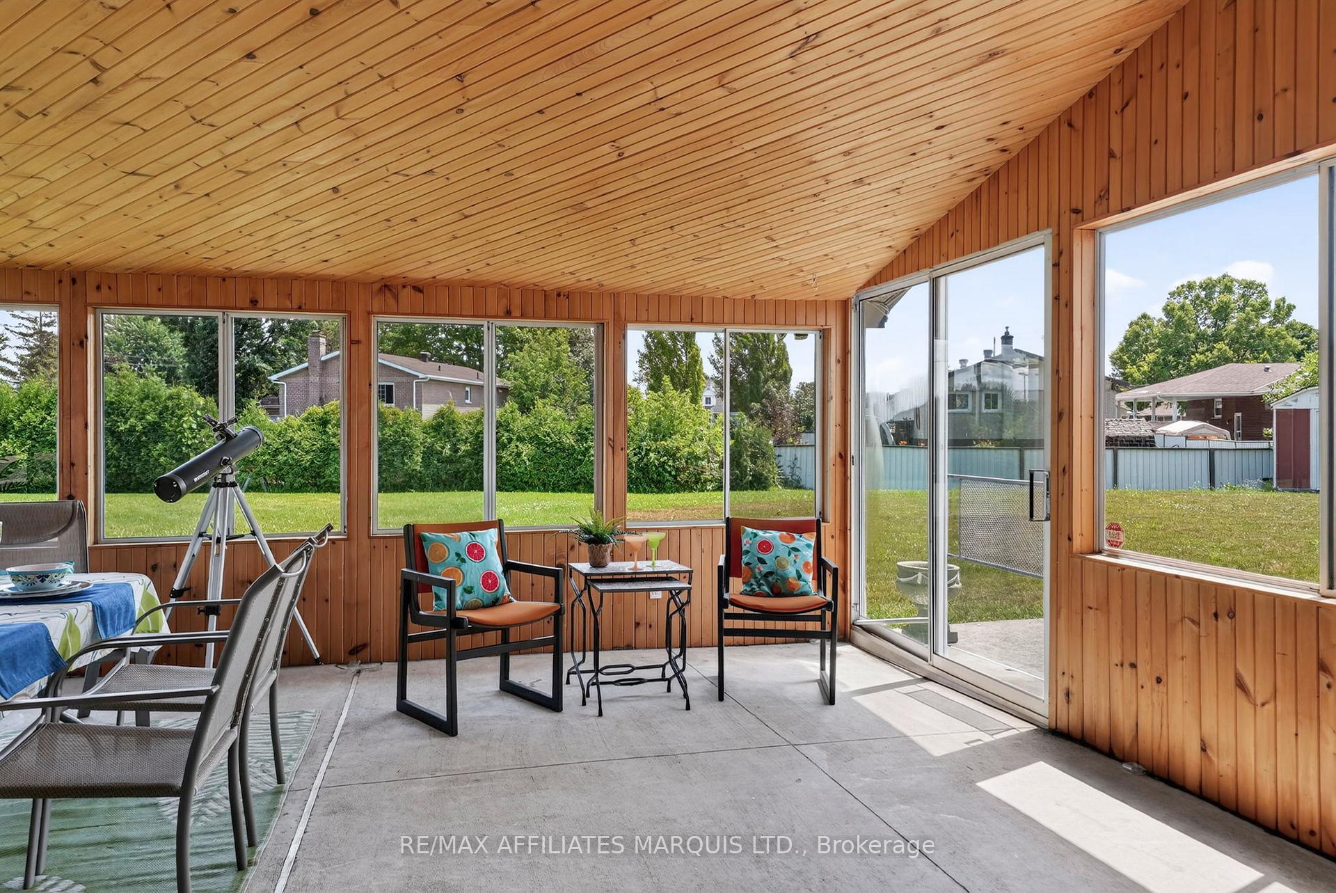 Photo 41 of 408 Bellevue Crescent, Cornwall, Cornwall — HOMEH