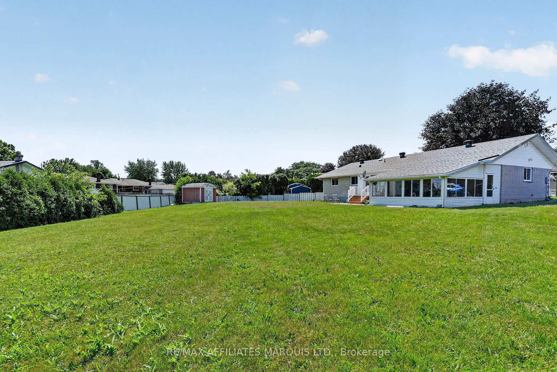 Photo 46 of 408 Bellevue Crescent, Cornwall, Cornwall — HOMEH