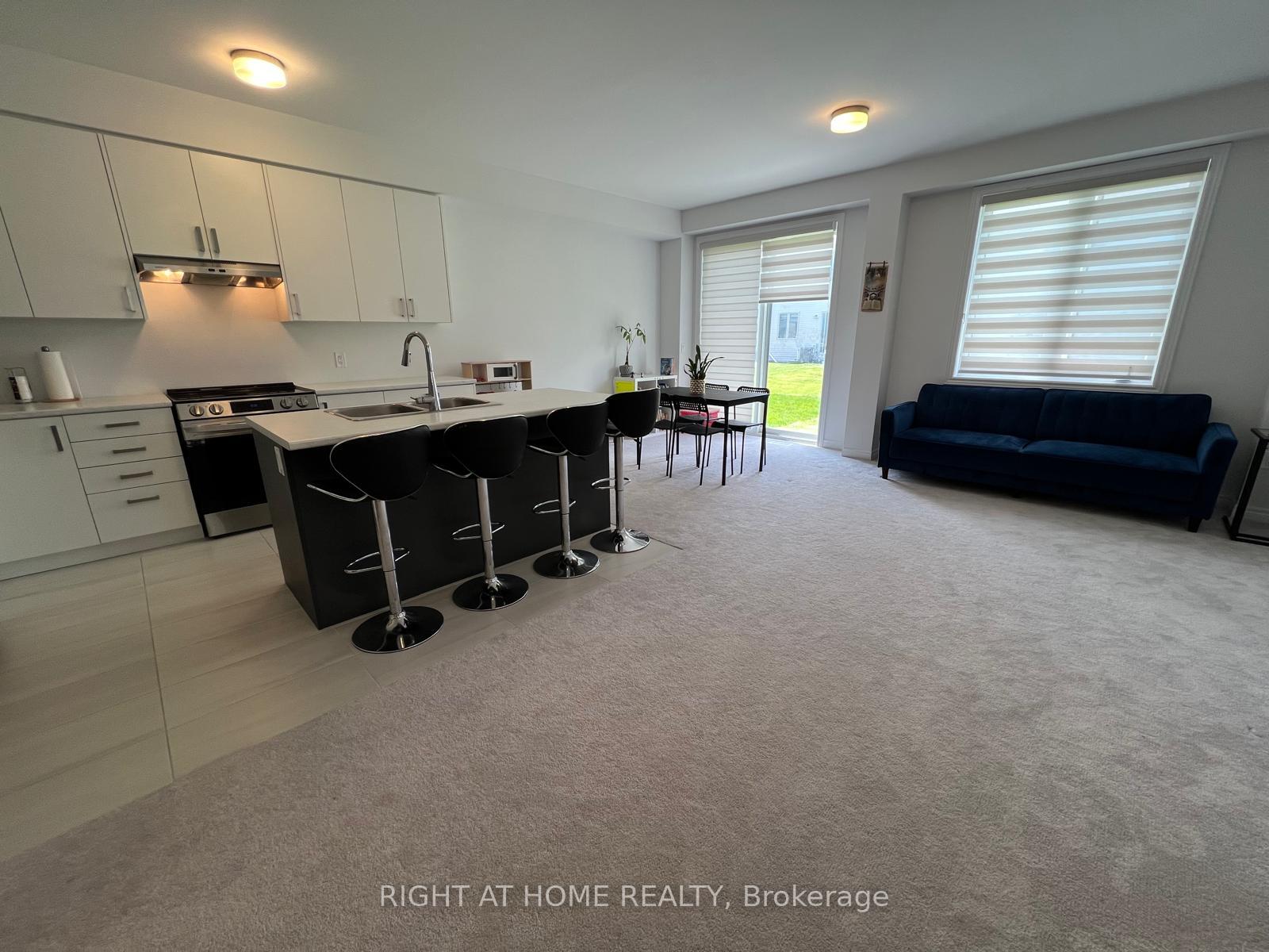 Photo 3 of 44 Gauley Drive, Centre Wellington, Fergus — HOMEH