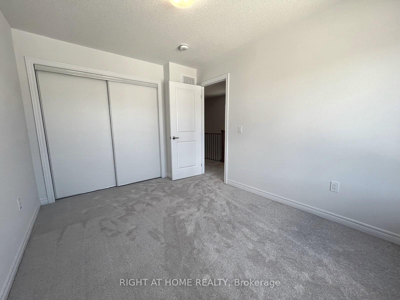 Photo 23 of 44 Gauley Drive, Centre Wellington, Fergus — HOMEH