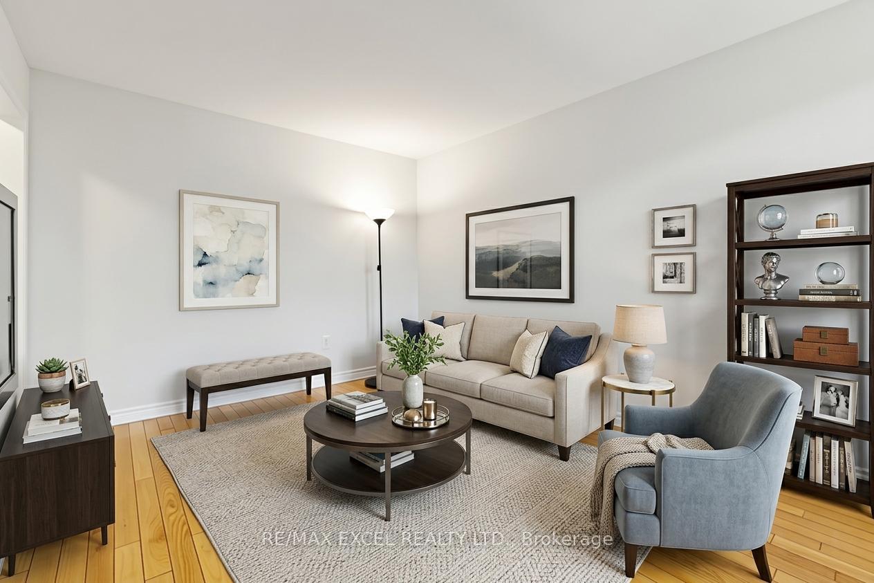 Photo 2 of 21 Spangler Road, Markham, Middlefield — HOMEH