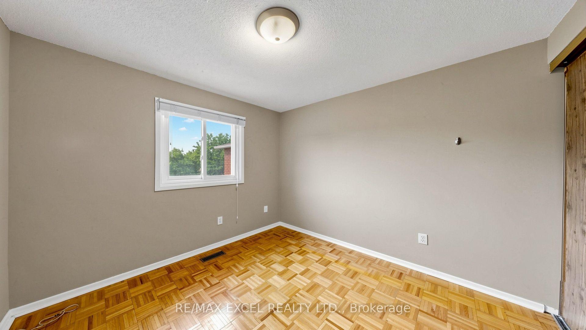 Photo 21 of 21 Spangler Road, Markham, Middlefield — HOMEH