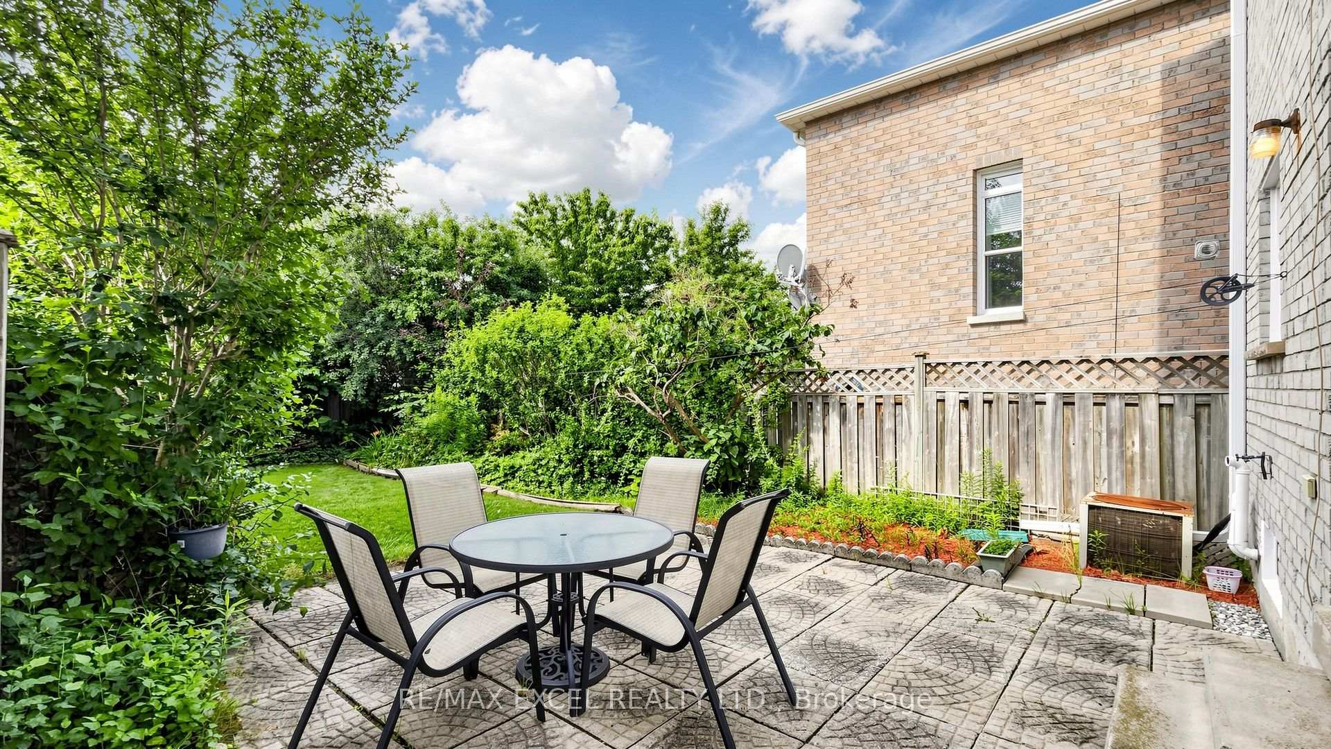 Photo 35 of 21 Spangler Road, Markham, Middlefield — HOMEH