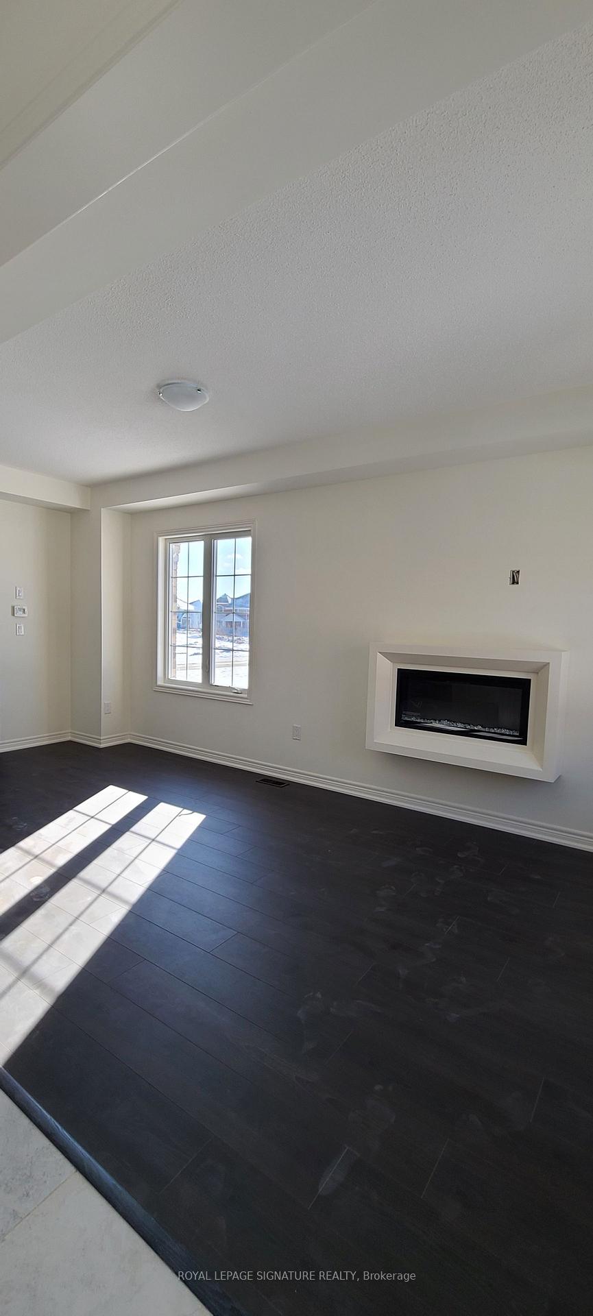 Photo 7 of 75 Kenesky Drive, Hamilton, Waterdown — HOMEH