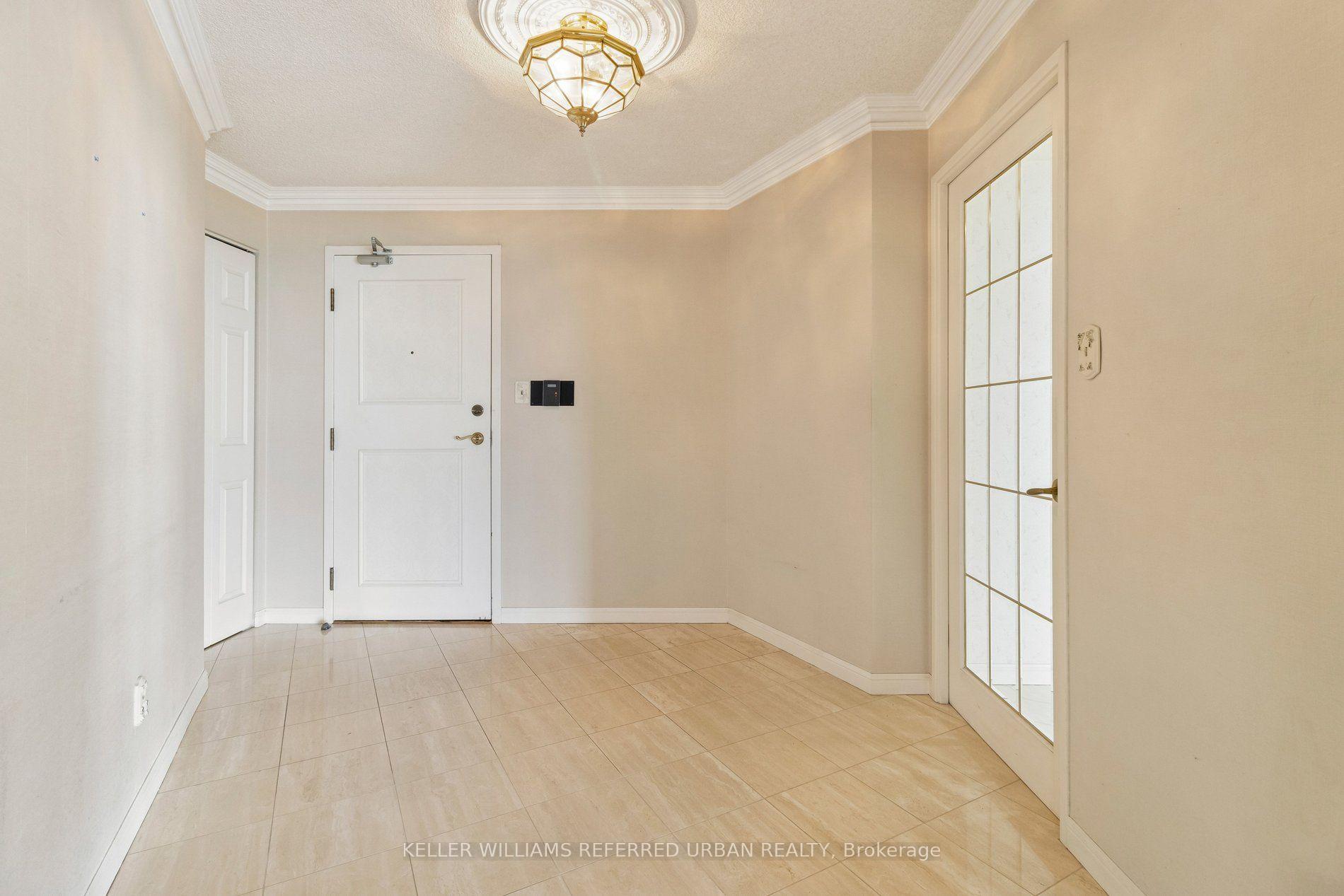 Photo 10 of Unit 2103, 85 Skymark Drive, North York, Hillcrest Village — HOMEH