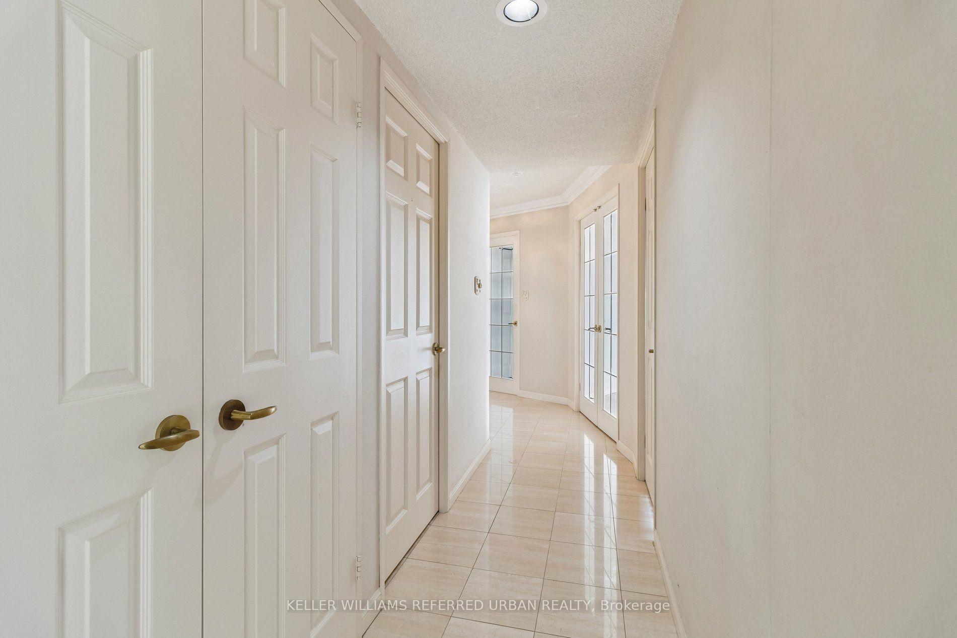 Photo 12 of Unit 2103, 85 Skymark Drive, North York, Hillcrest Village — HOMEH