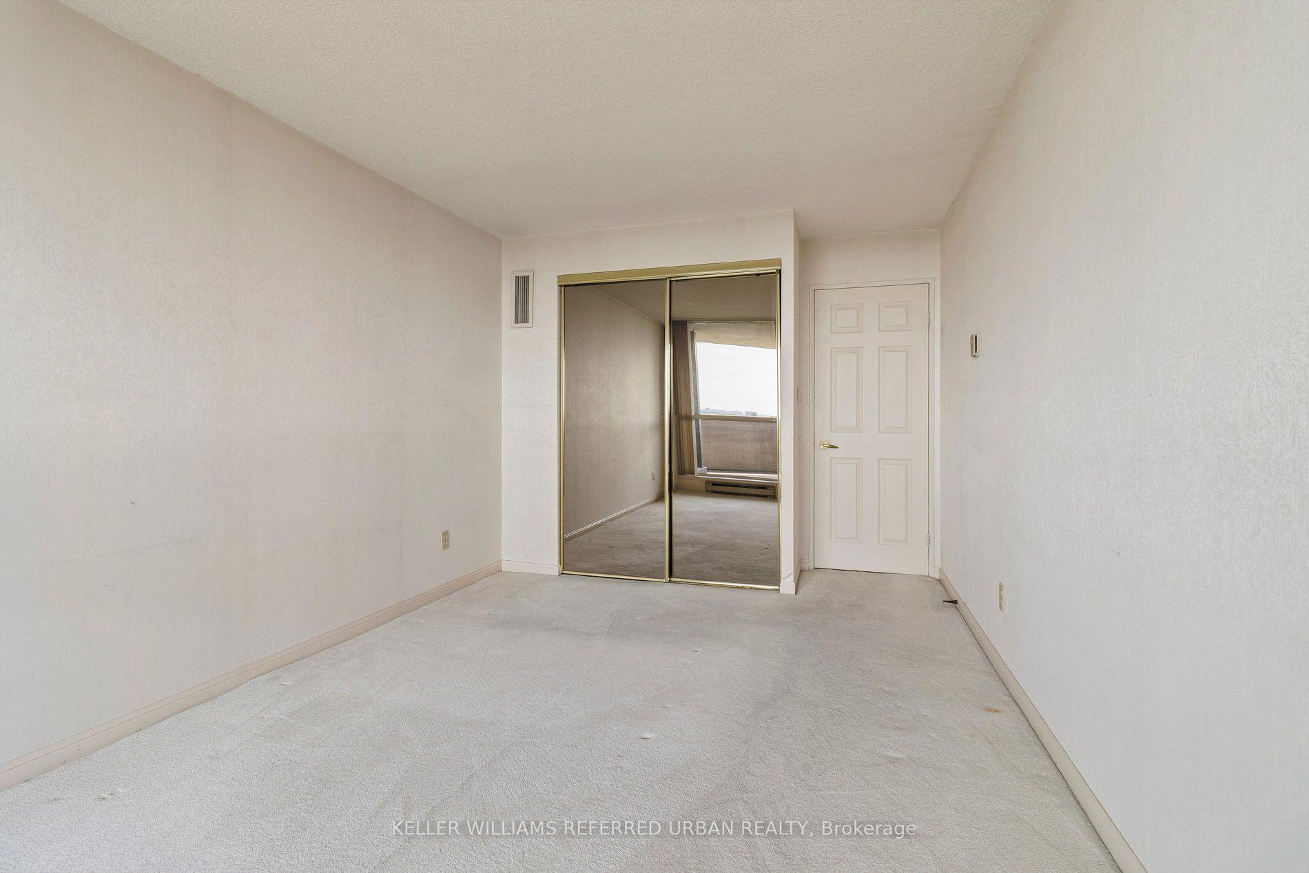 Photo 23 of Unit 2103, 85 Skymark Drive, North York, Hillcrest Village — HOMEH