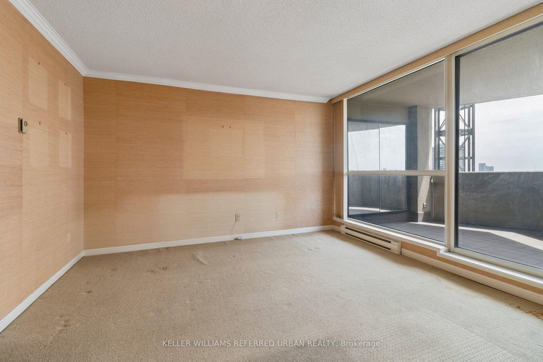 Photo 24 of Unit 2103, 85 Skymark Drive, North York, Hillcrest Village — HOMEH