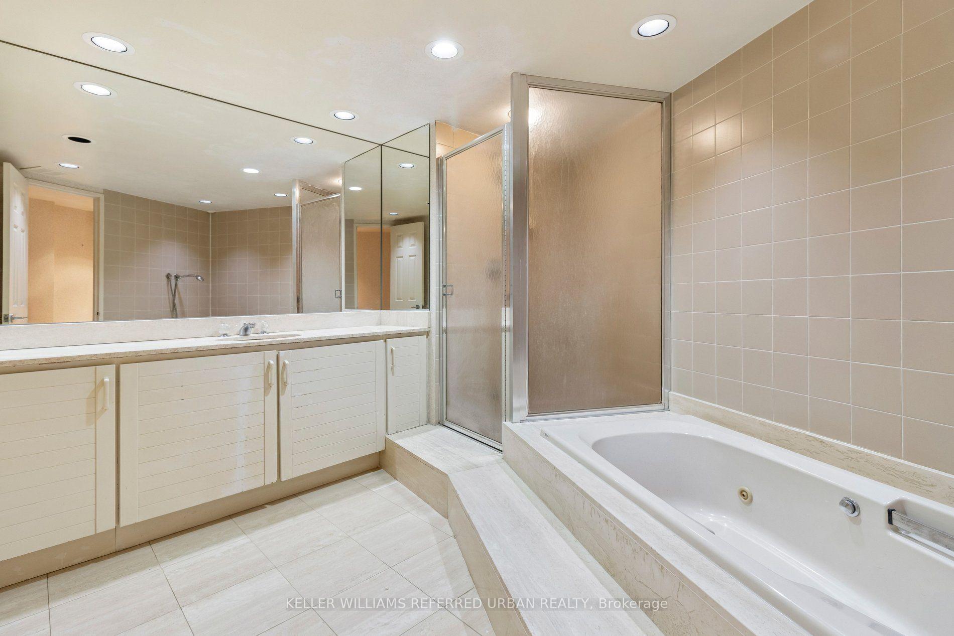 Photo 33 of Unit 2103, 85 Skymark Drive, North York, Hillcrest Village — HOMEH