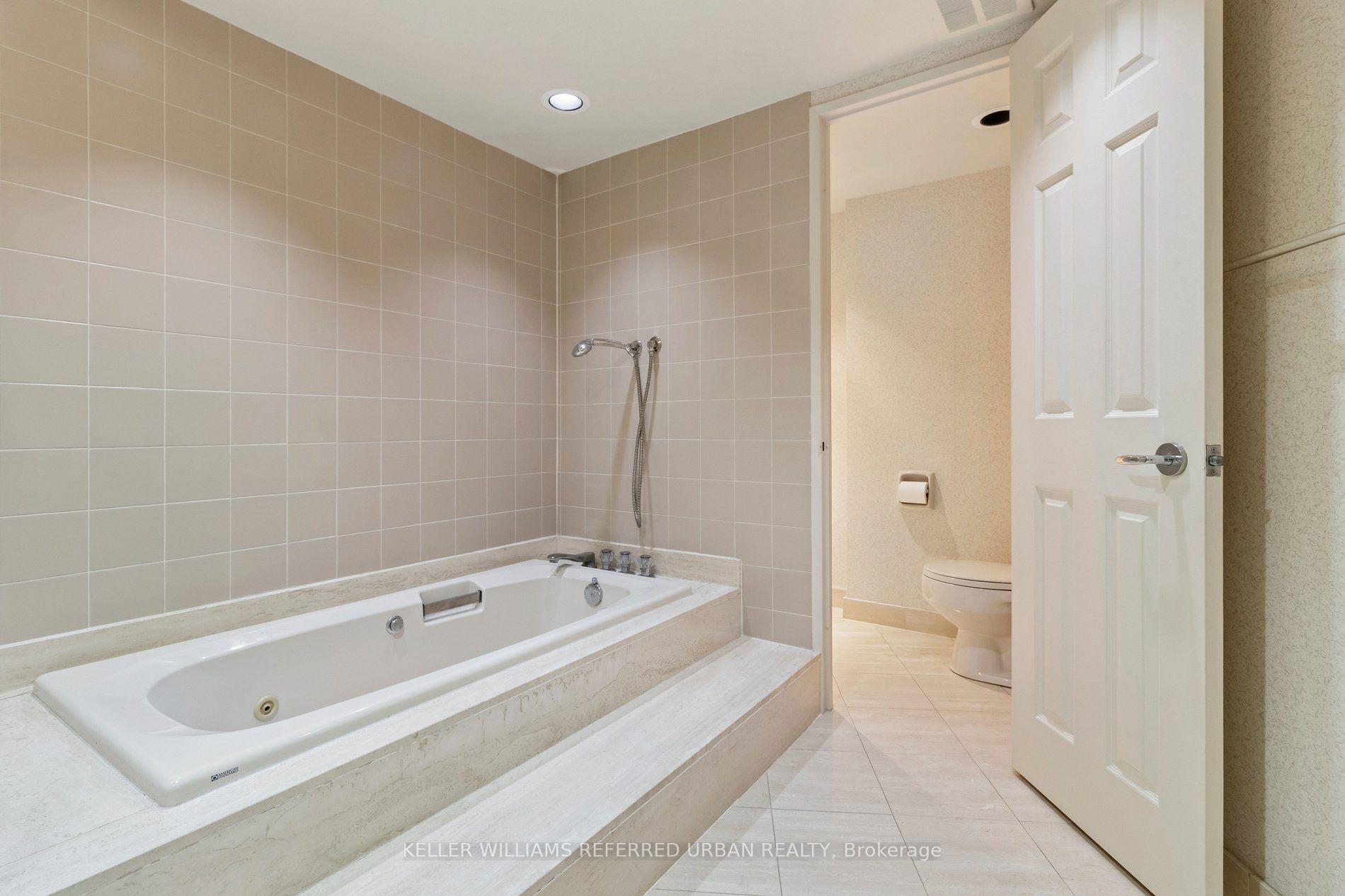 Photo 34 of Unit 2103, 85 Skymark Drive, North York, Hillcrest Village — HOMEH