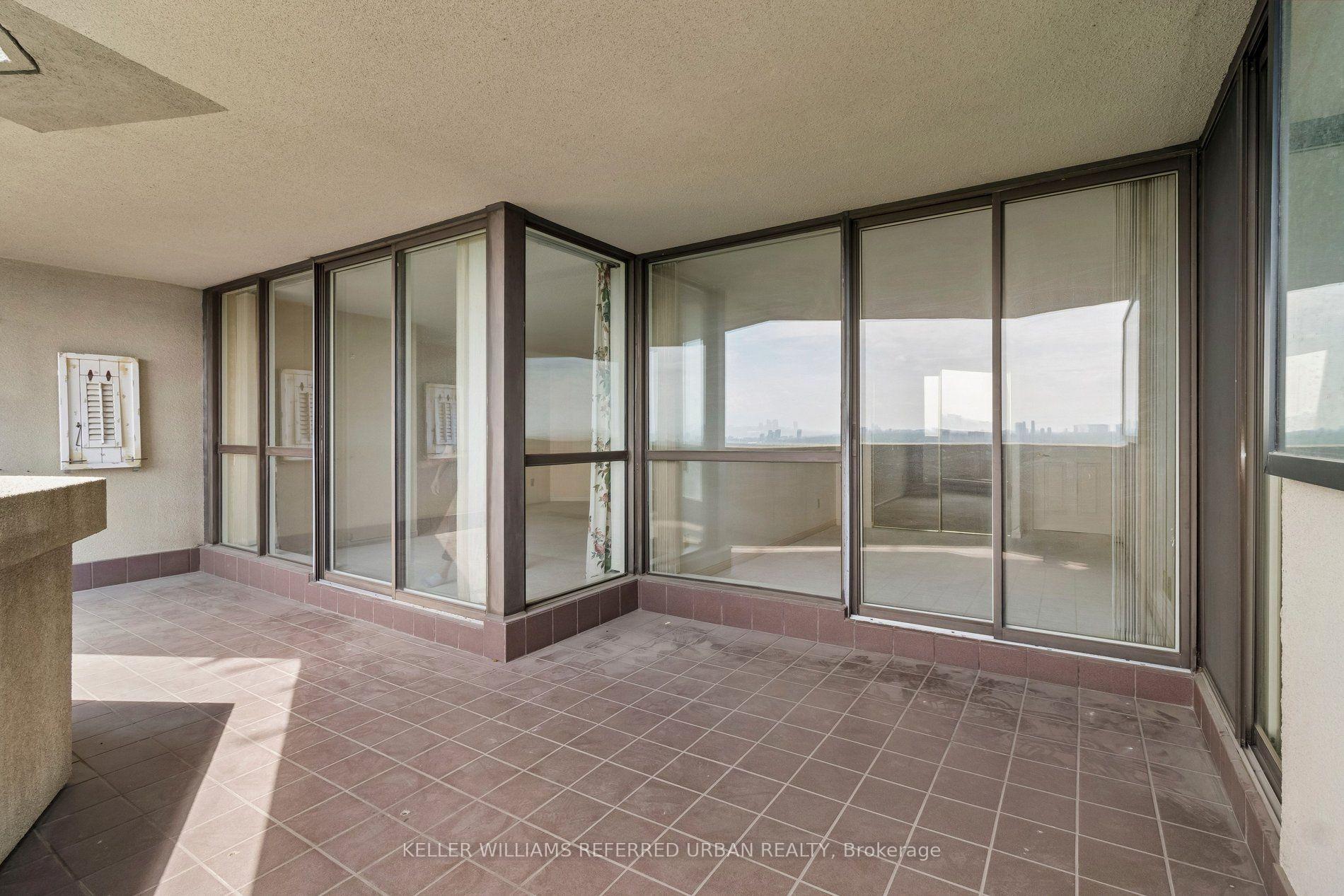 Photo 35 of Unit 2103, 85 Skymark Drive, North York, Hillcrest Village — HOMEH