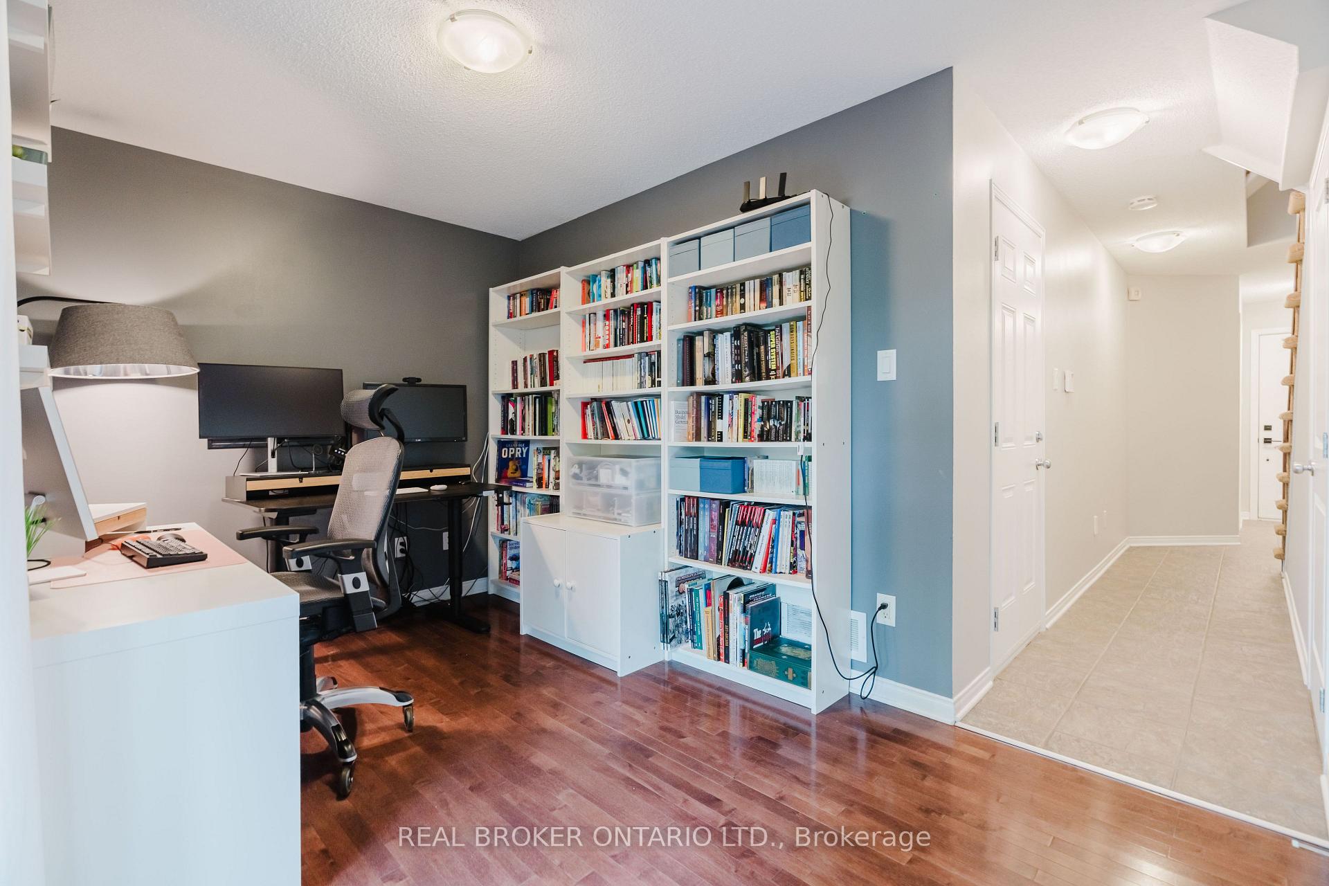 Photo 4 of 88 Songbird Private, Ottawa, Westcliffe Estates — HOMEH
