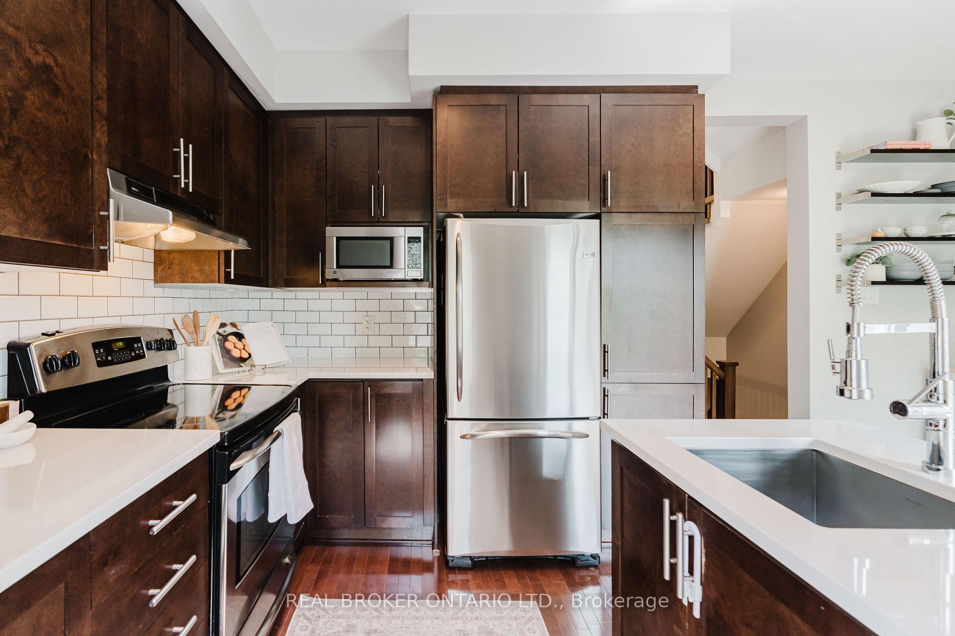 Photo 18 of 88 Songbird Private, Ottawa, Westcliffe Estates — HOMEH
