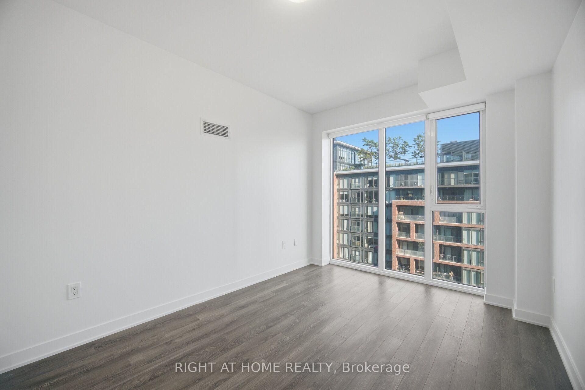 Photo 17 of Unit 714, 100 Eagle Rock Way, Vaughan, Rural Vaughan — HOMEH