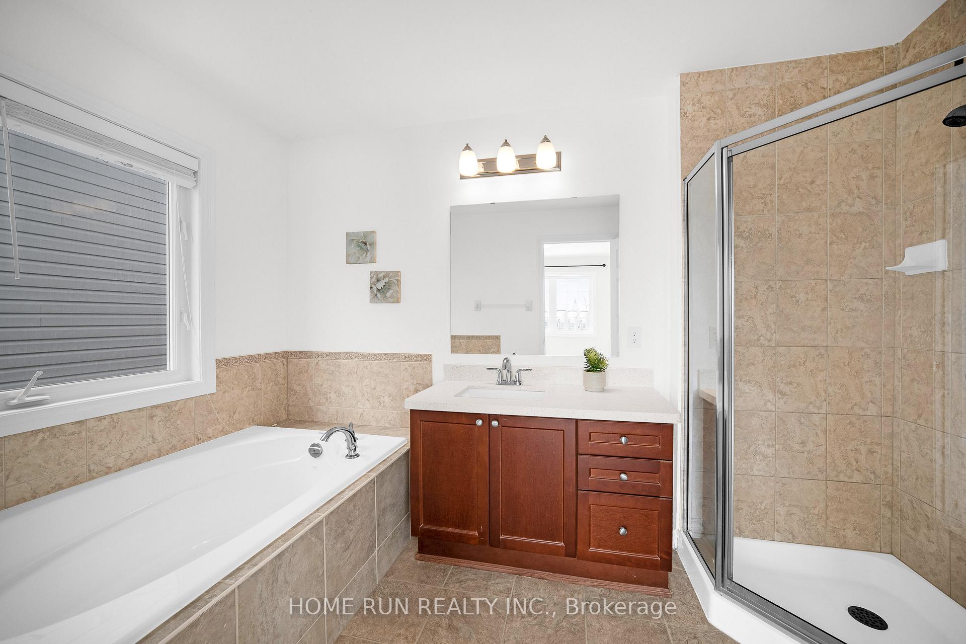 Photo 36 of 531 Bretby Crescent, Ottawa, Barrhaven - Cedargrove/Fraserdale — HOMEH