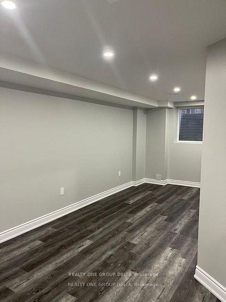 Photo 7 of 6 Quinton (Upper Level) Ridge, Brampton, Bram West — HOMEH