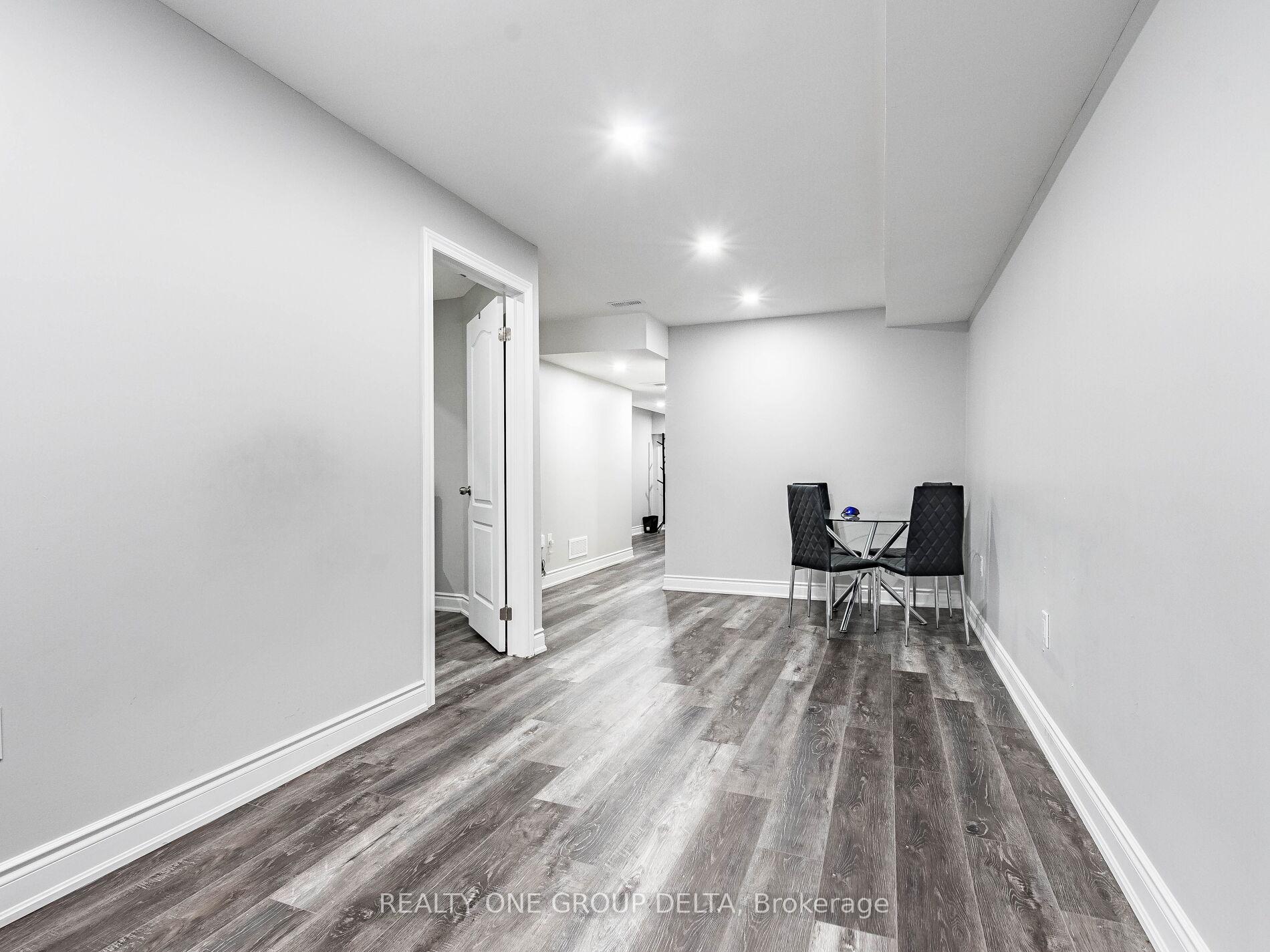 Photo 30 of 6 Quinton (Upper Level) Ridge, Brampton, Bram West — HOMEH