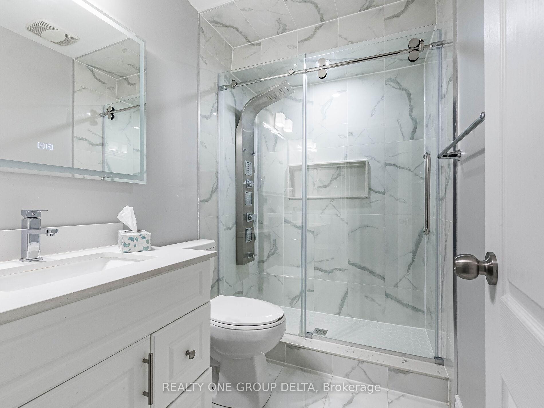 Photo 35 of 6 Quinton (Upper Level) Ridge, Brampton, Bram West — HOMEH