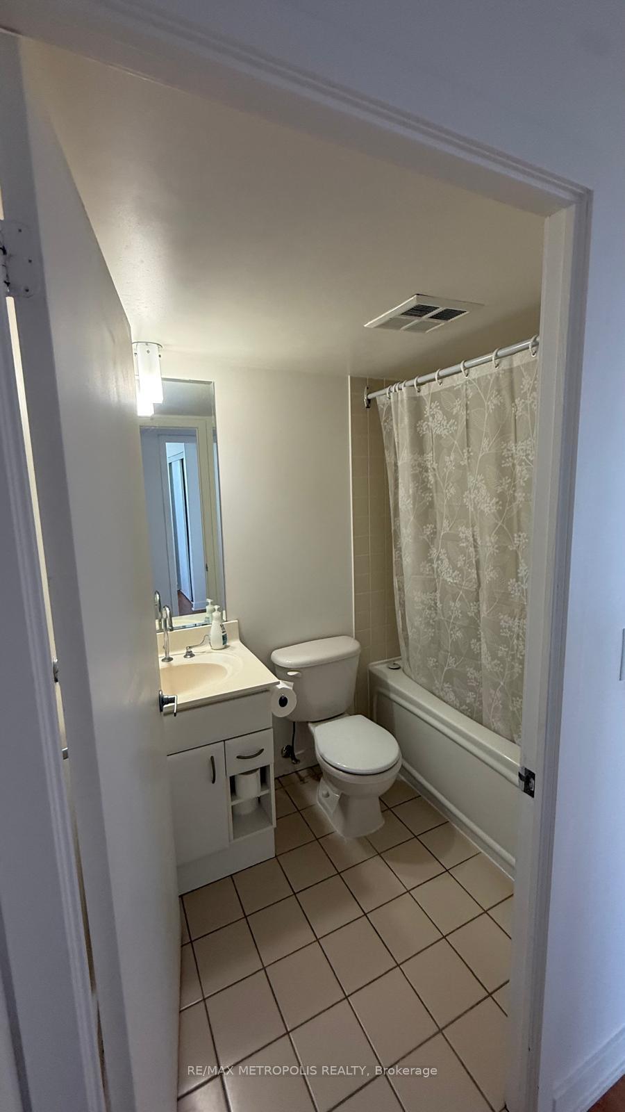 Photo 1 of Unit 1203, 36 Lee Centre Drive, Scarborough, Woburn — HOMEH