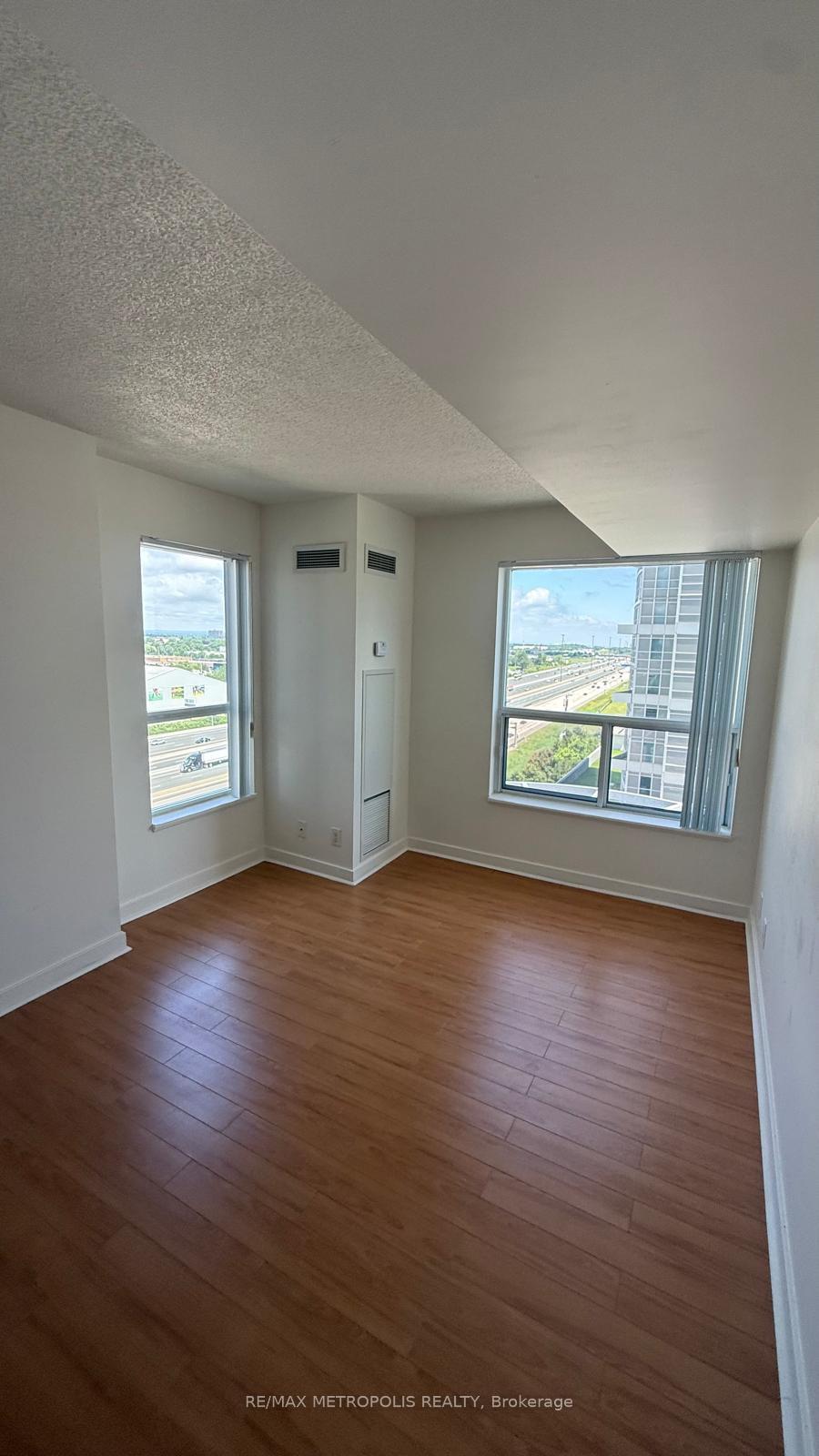 Photo 2 of Unit 1203, 36 Lee Centre Drive, Scarborough, Woburn — HOMEH