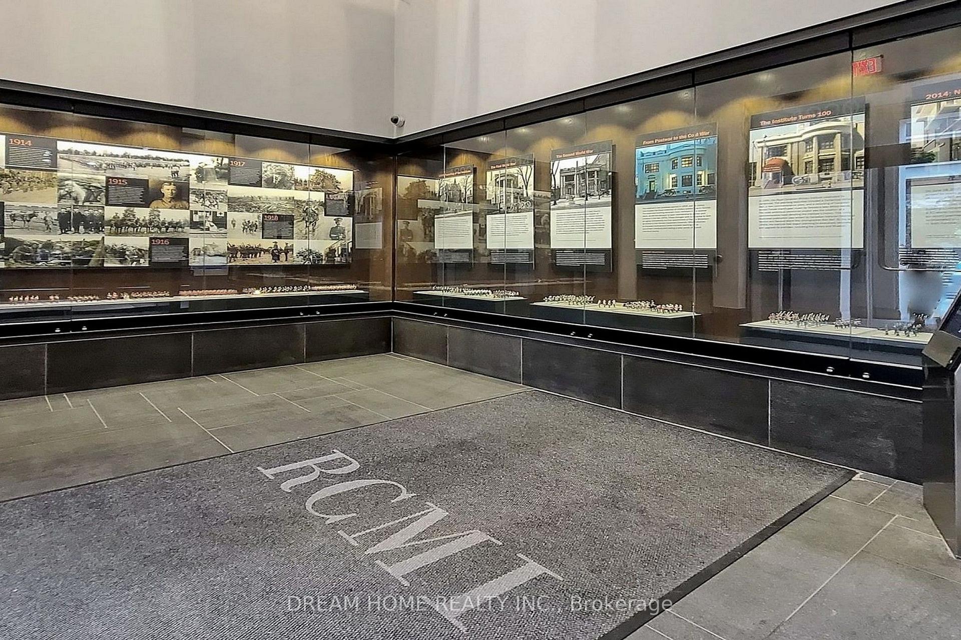 Photo 19 of Unit Ph310, 426 University Avenue, Toronto, Kensington-Chinatown — HOMEH