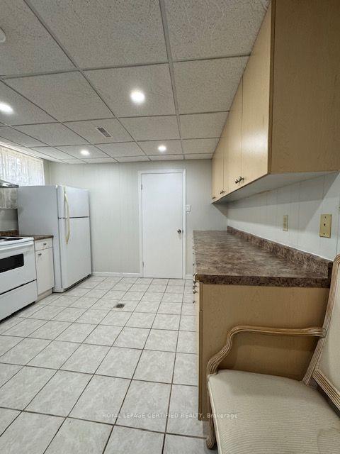 Photo 4 of Unit Lower Unit, 2171 Corsair Road, Mississauga, Cooksville — HOMEH