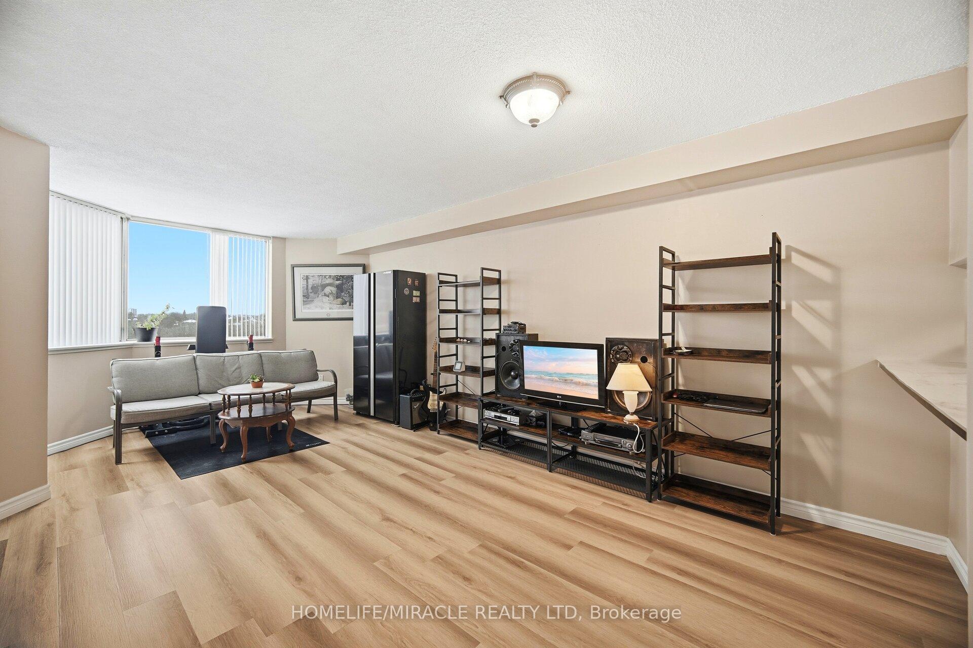 Photo 3 of Unit 610, 234 Albion Road, Etobicoke, Elms-Old Rexdale — HOMEH