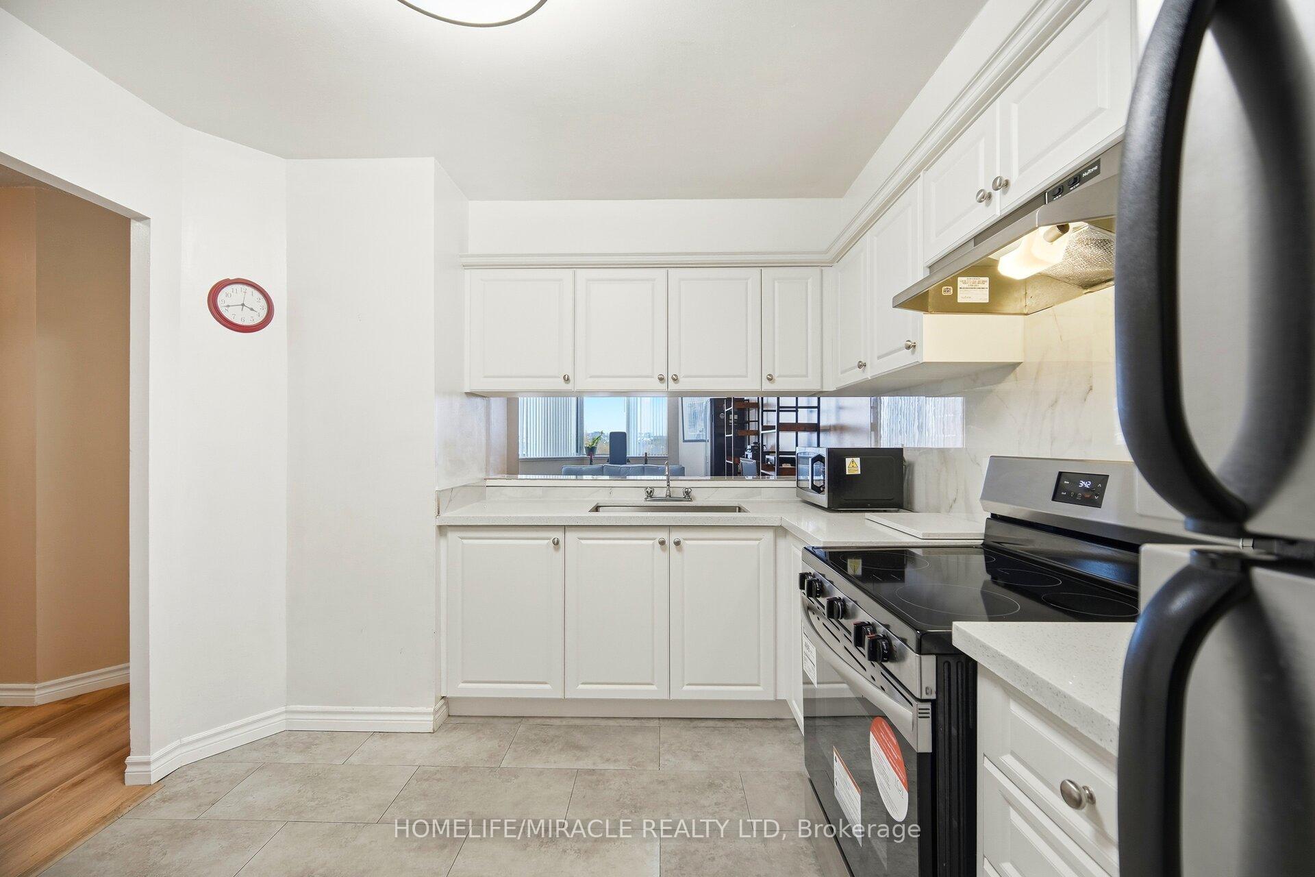 Photo 8 of Unit 610, 234 Albion Road, Etobicoke, Elms-Old Rexdale — HOMEH