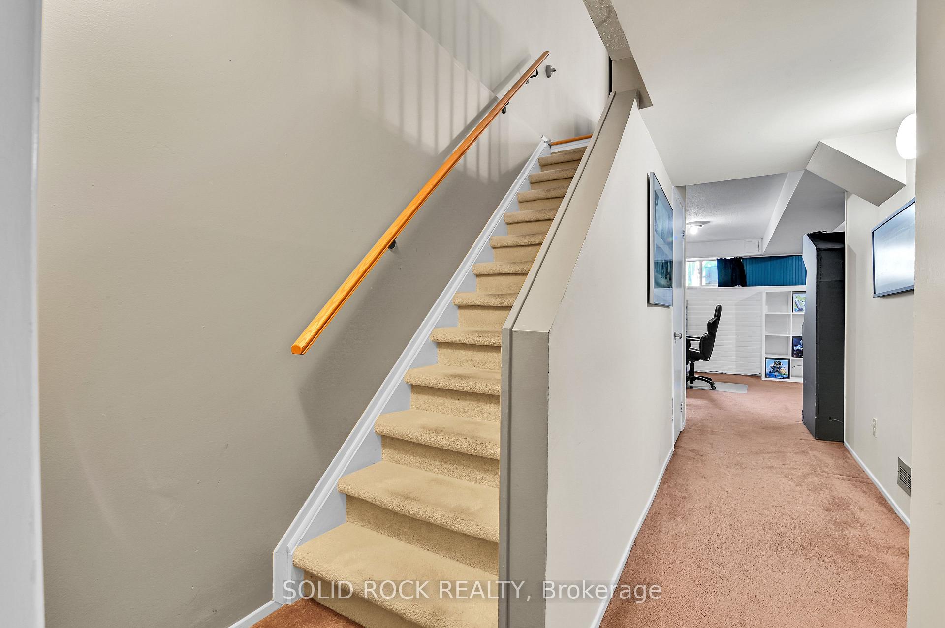 Photo 25 of 74 Pickwick Drive, Ottawa, Barrhaven - Cedargrove/Fraserdale — HOMEH