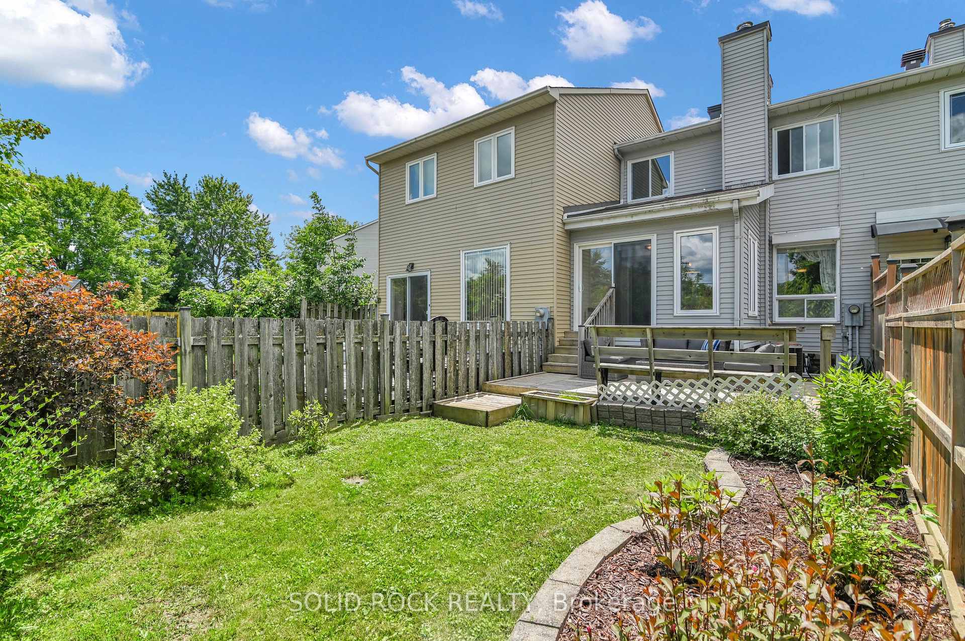 Photo 32 of 74 Pickwick Drive, Ottawa, Barrhaven - Cedargrove/Fraserdale — HOMEH