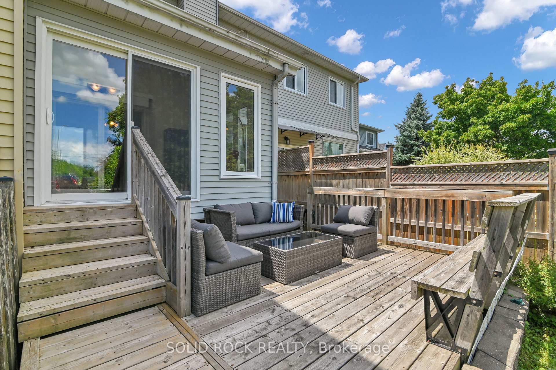 Photo 33 of 74 Pickwick Drive, Ottawa, Barrhaven - Cedargrove/Fraserdale — HOMEH