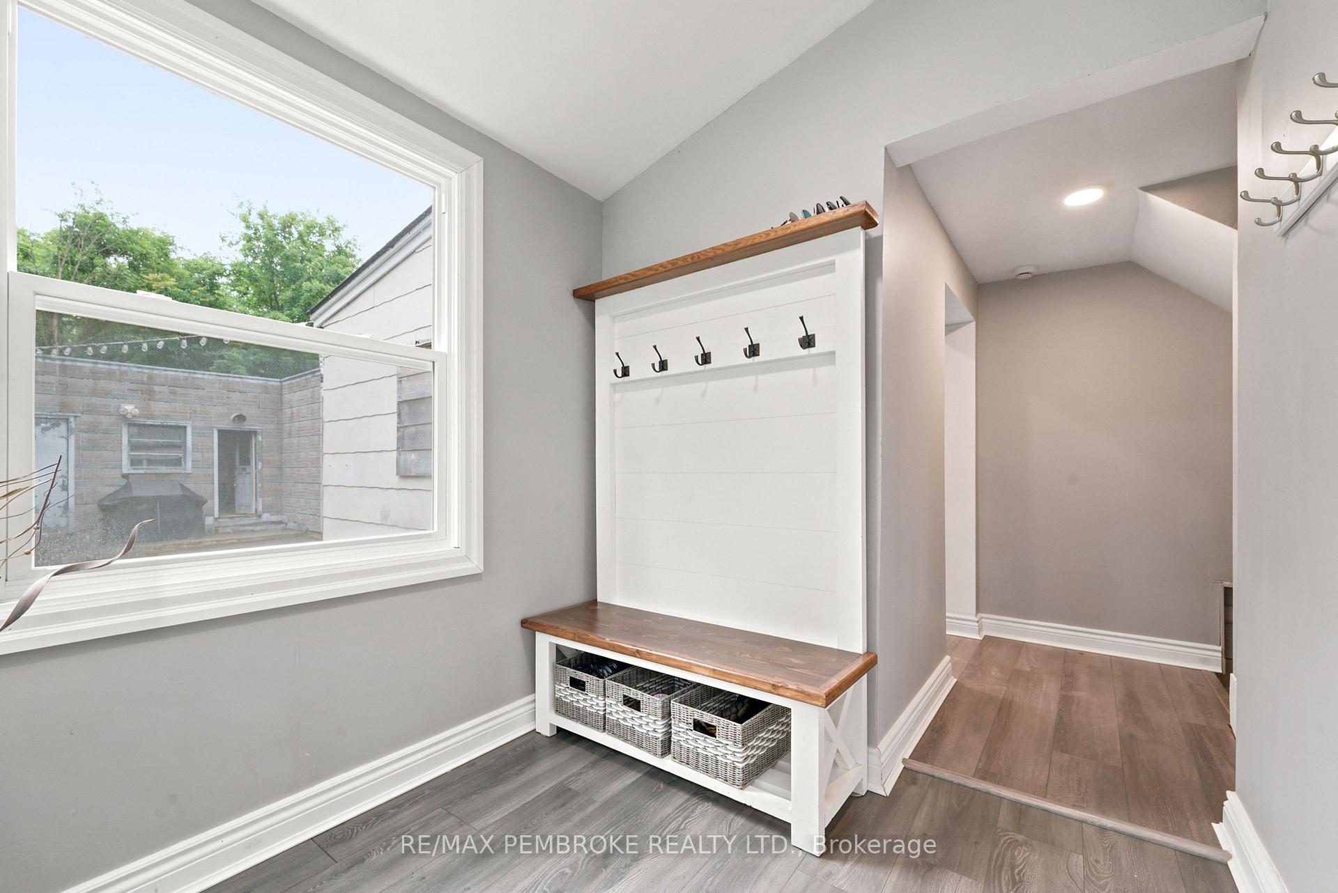 Photo 18 of 739 Front Street, Pembroke, Pembroke — HOMEH