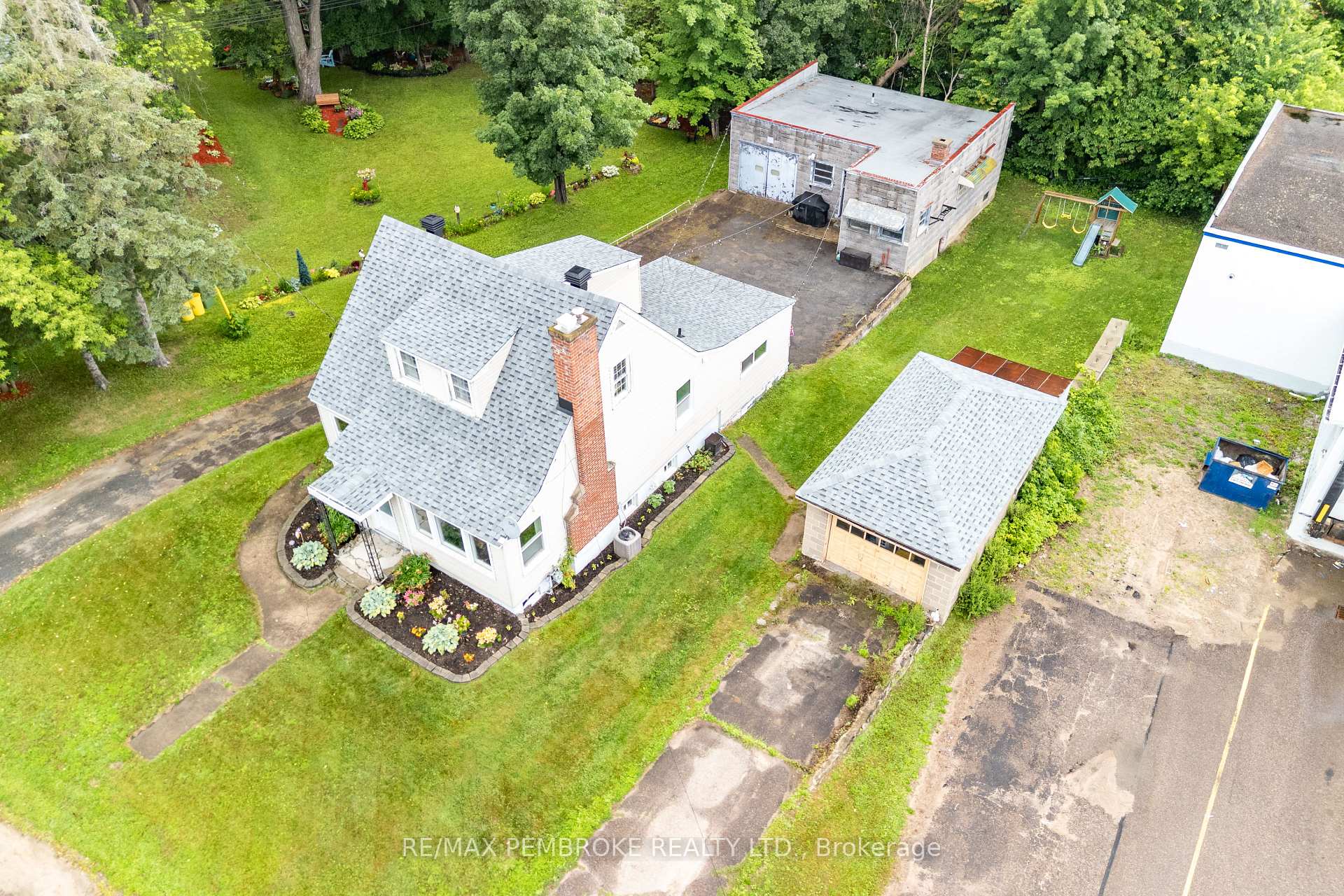 Photo 37 of 739 Front Street, Pembroke, Pembroke — HOMEH