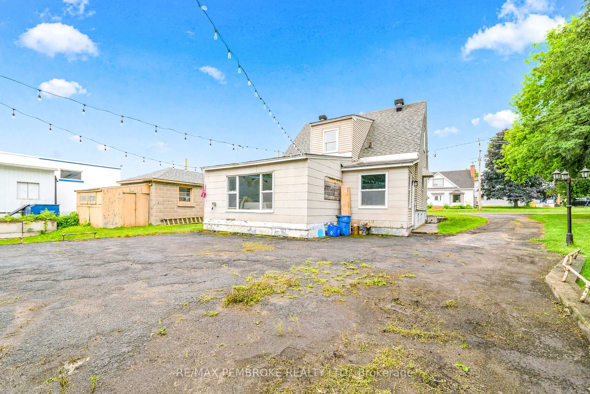 Photo 42 of 739 Front Street, Pembroke, Pembroke — HOMEH