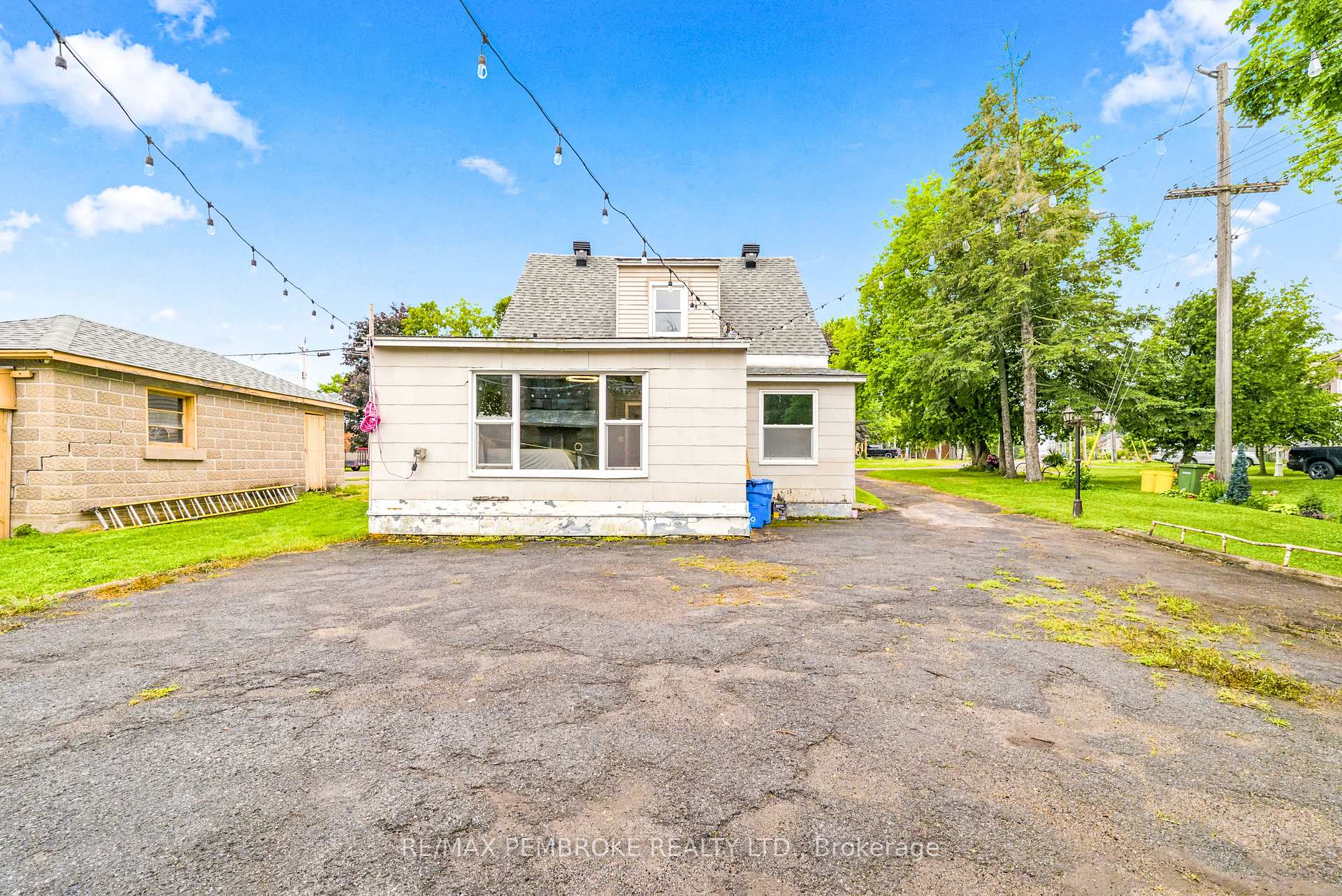 Photo 45 of 739 Front Street, Pembroke, Pembroke — HOMEH