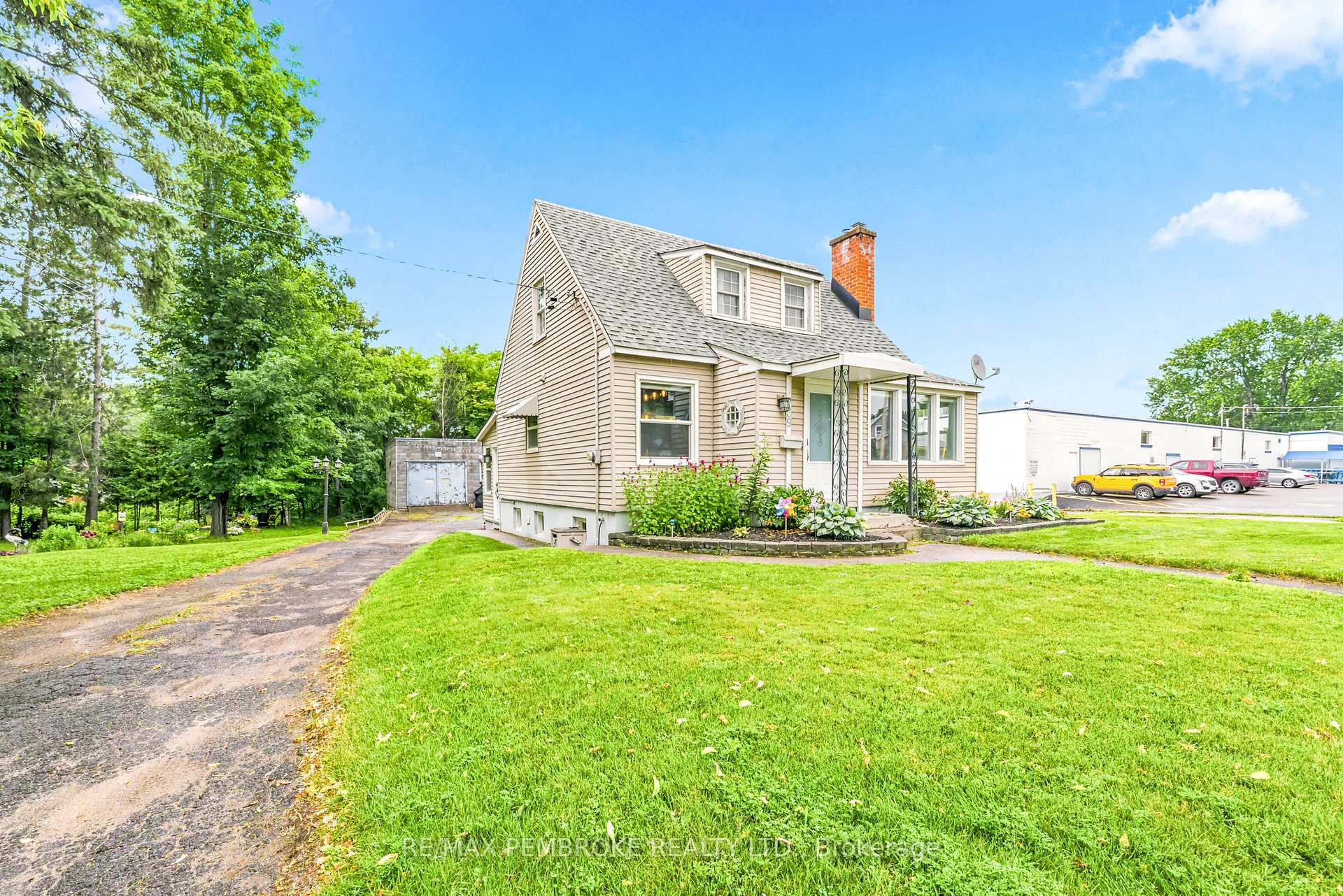 Photo 46 of 739 Front Street, Pembroke, Pembroke — HOMEH